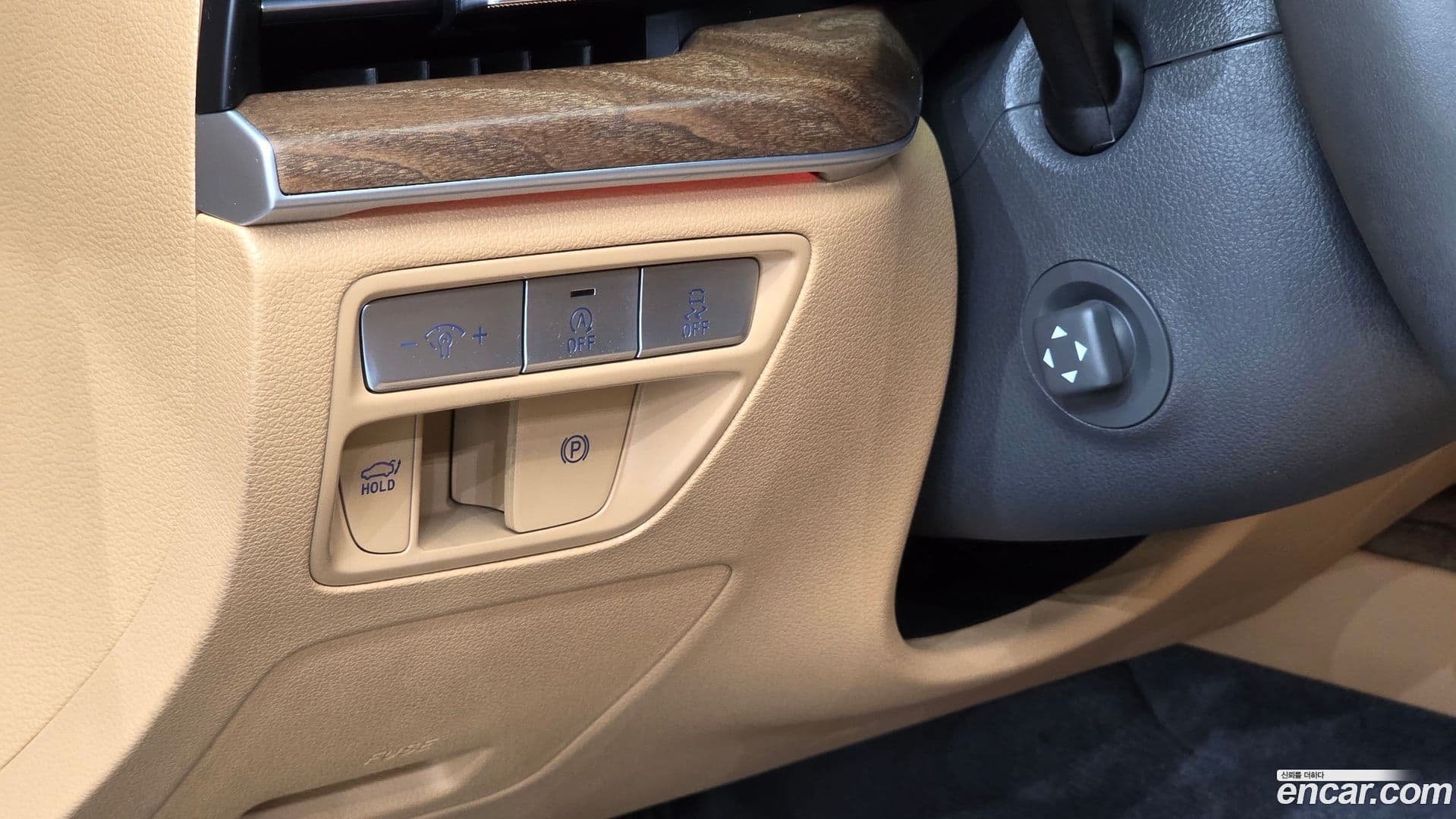 Main__Slider__Photo:G80 Genesis 2023.3-14