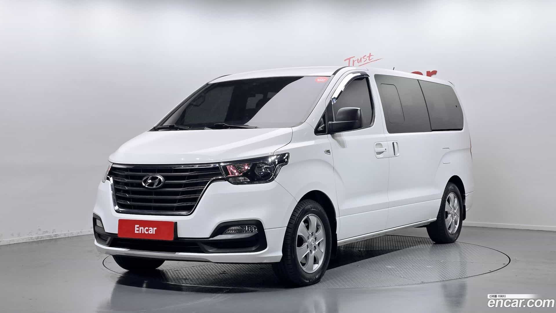 Starex Hyundai 2018.0-OUTER-001