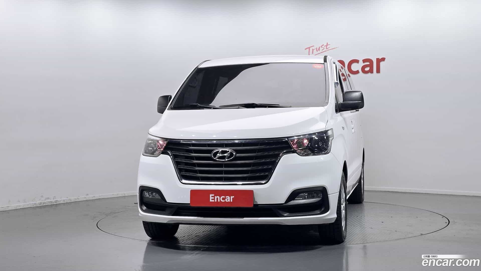 Starex Hyundai 2018.0-OUTER-003