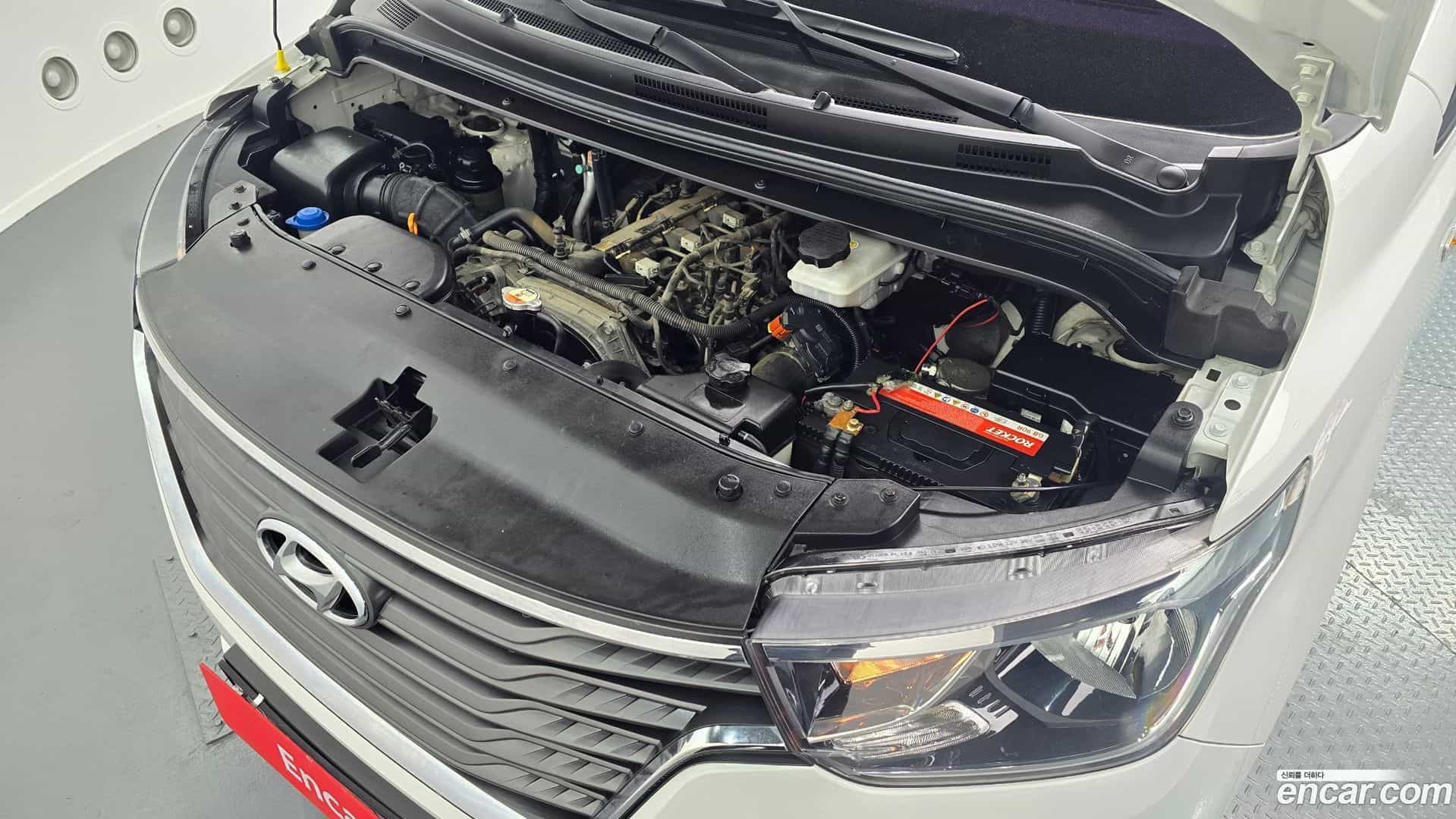 Starex Hyundai 2018.0-OUTER-006