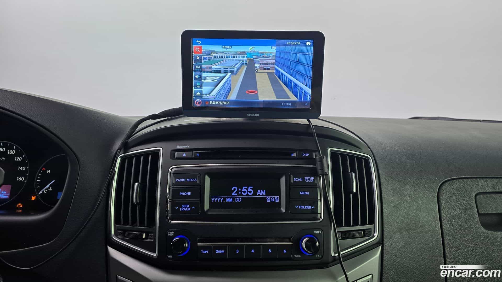Starex Hyundai 2018.0-OPTION-019