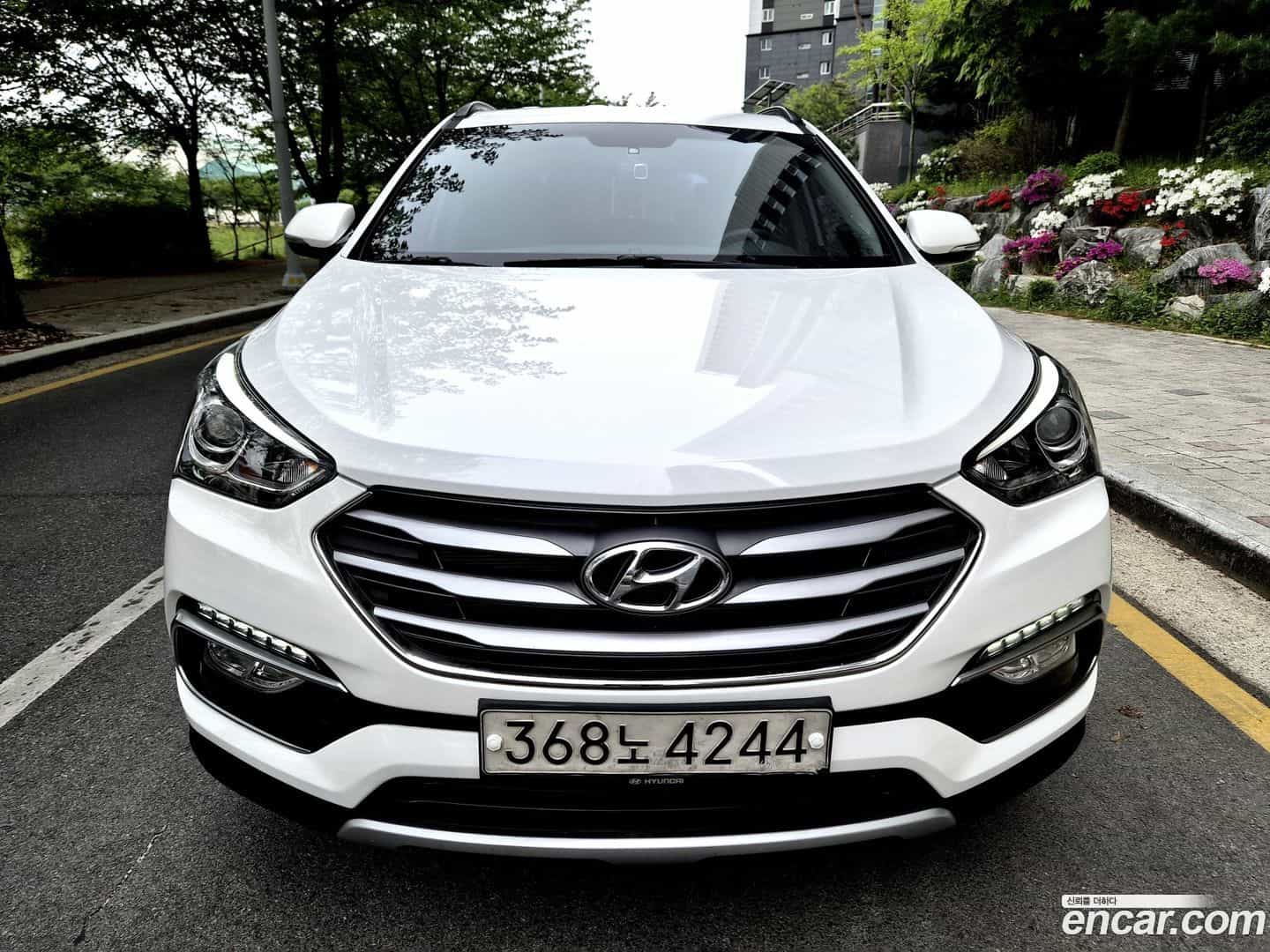 Santafe Hyundai 2016.4-OUTER-002