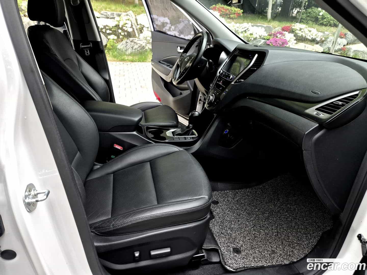 Santafe Hyundai 2016.4-OPTION-016