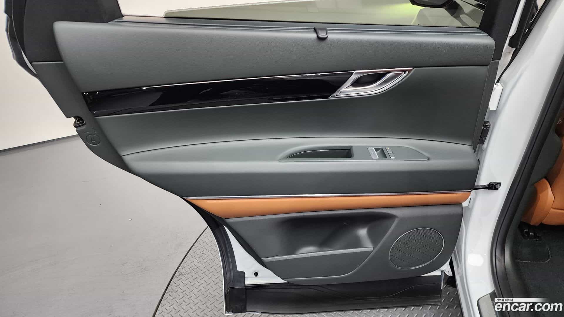 GV80 Genesis 2024.2-INNER-035