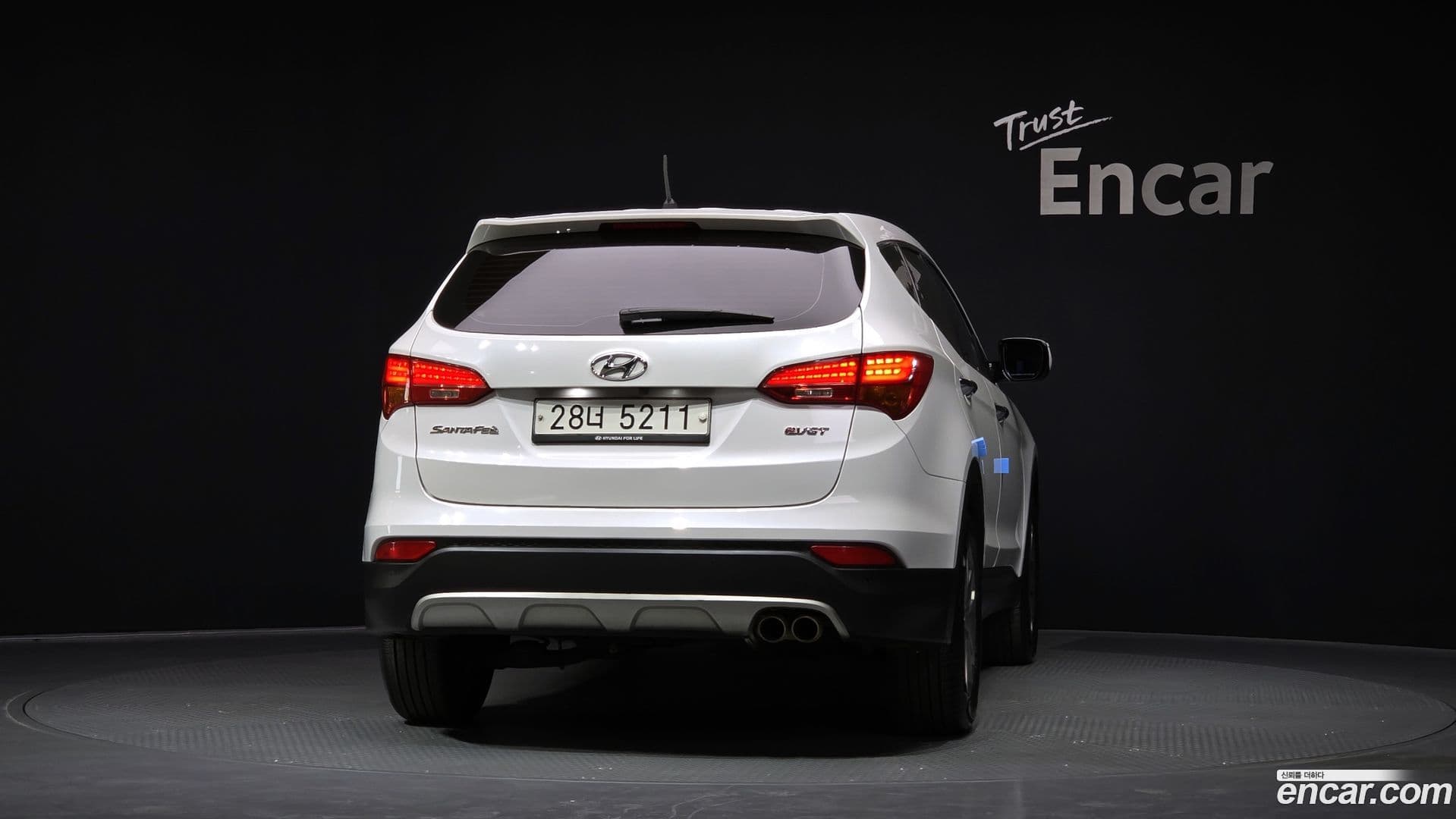 Main__Slider__Photo:Santafe Hyundai 2014.0-3