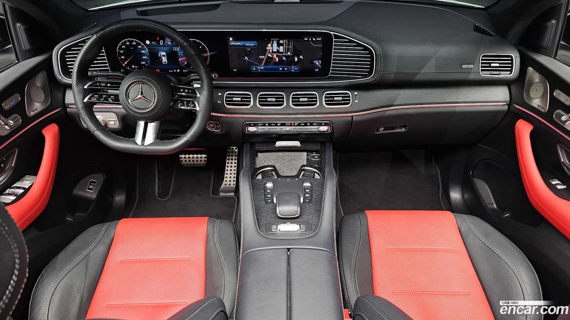 GLE-Class Mercedes-Benz 2023.11-INNER-007