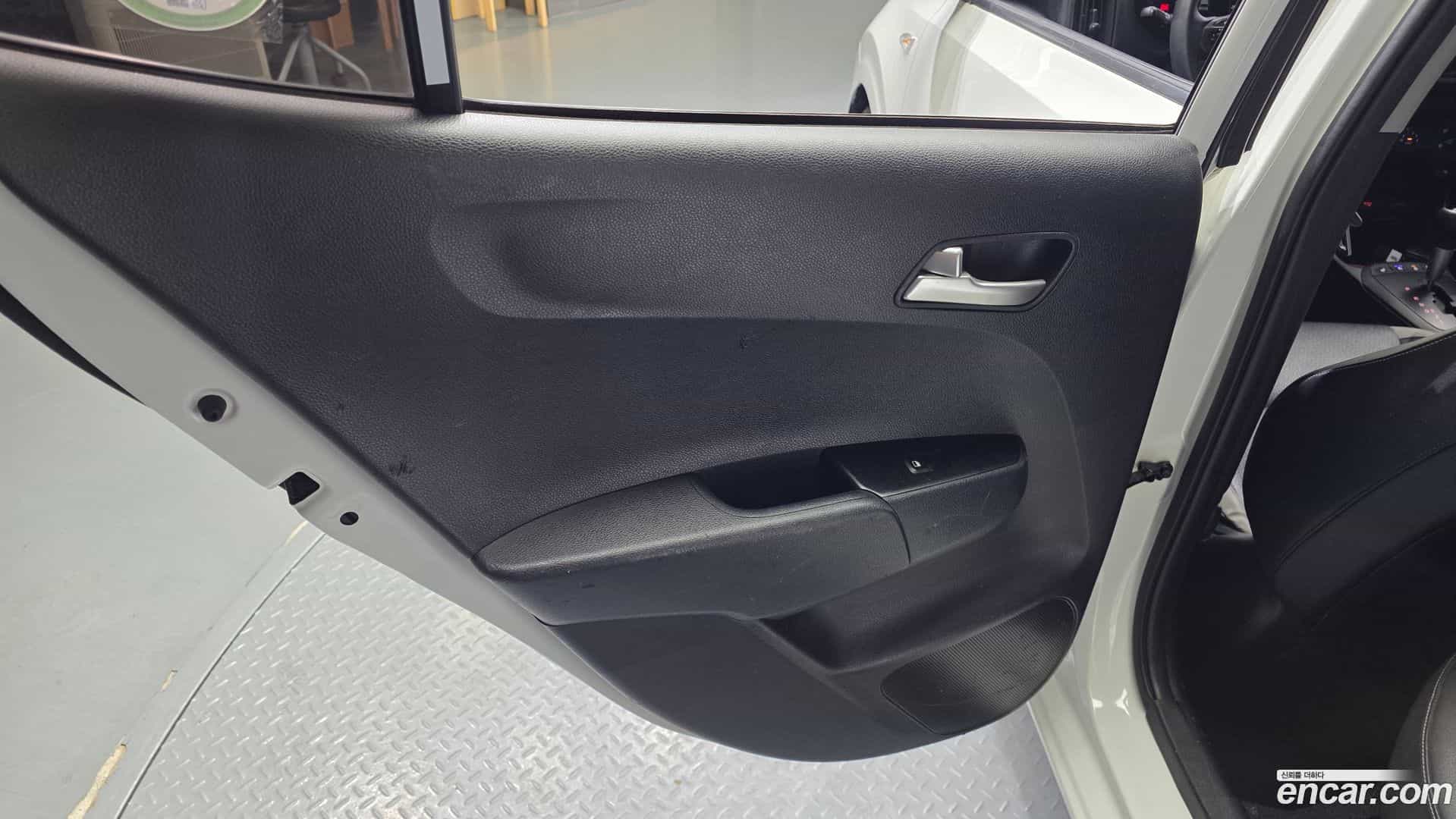 morning Kia 2022.1-INNER-035