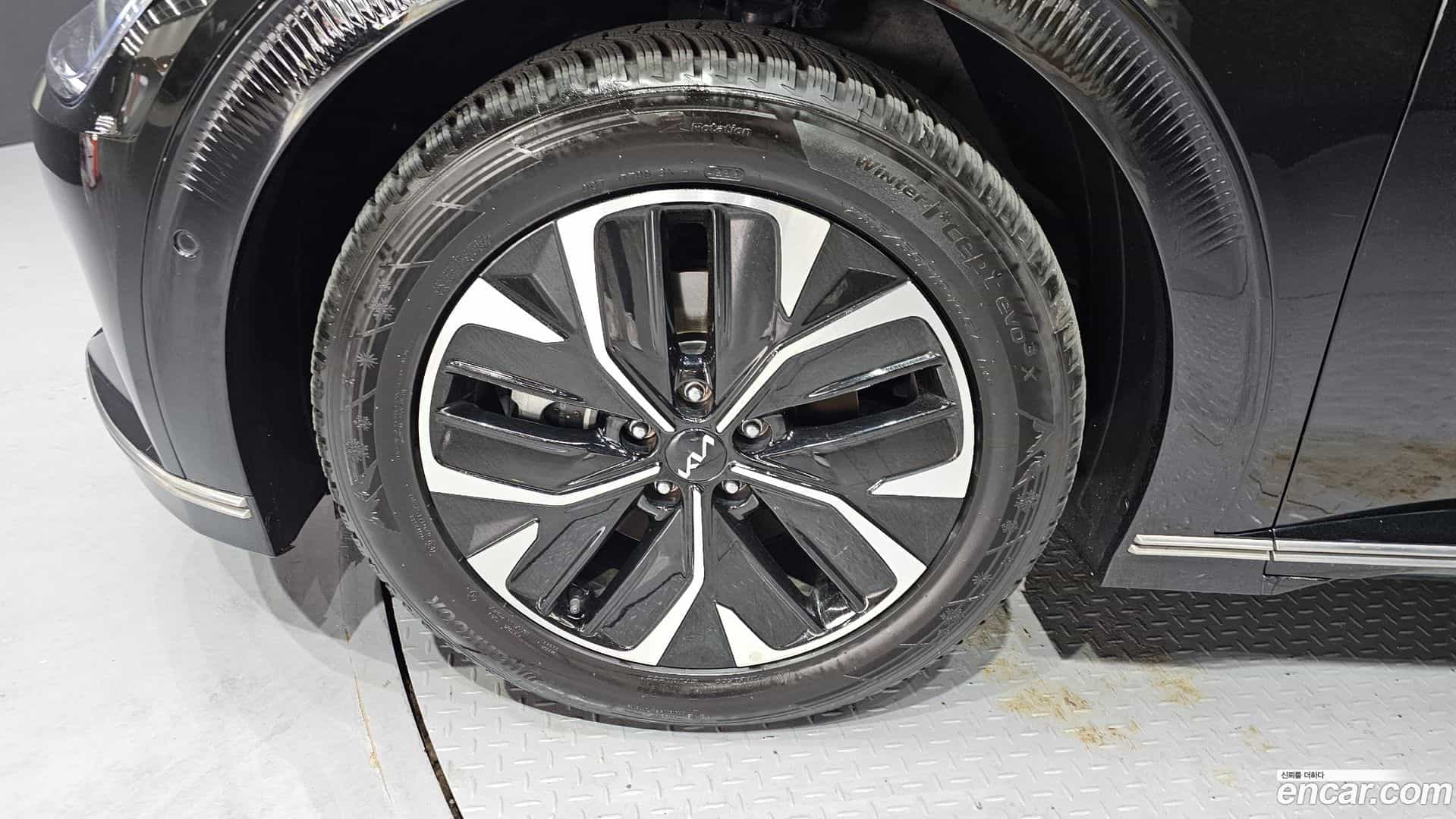 EV6 Kia 2023.3-OUTER-005