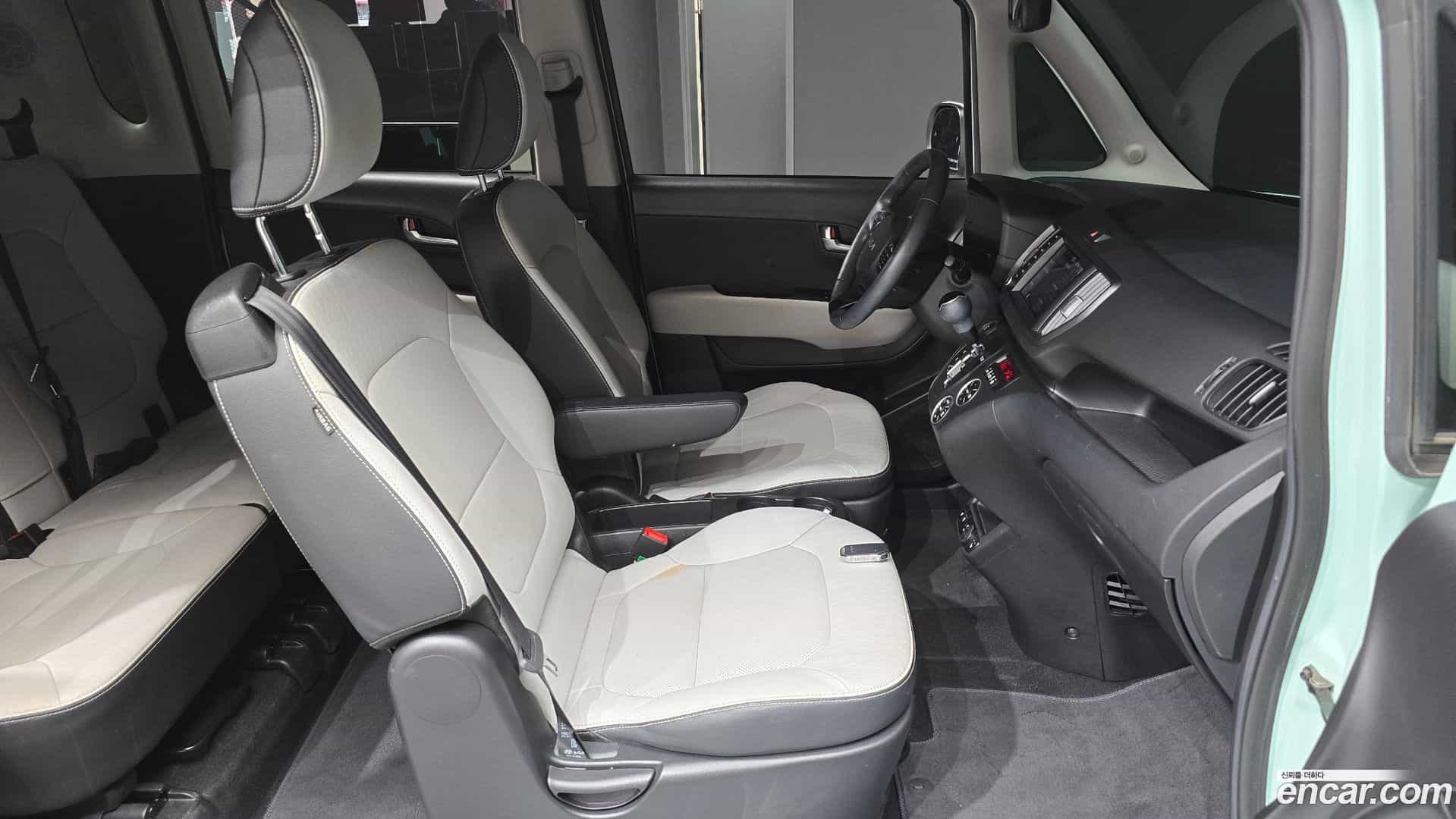 RAY Kia 2023.8-INNER-036