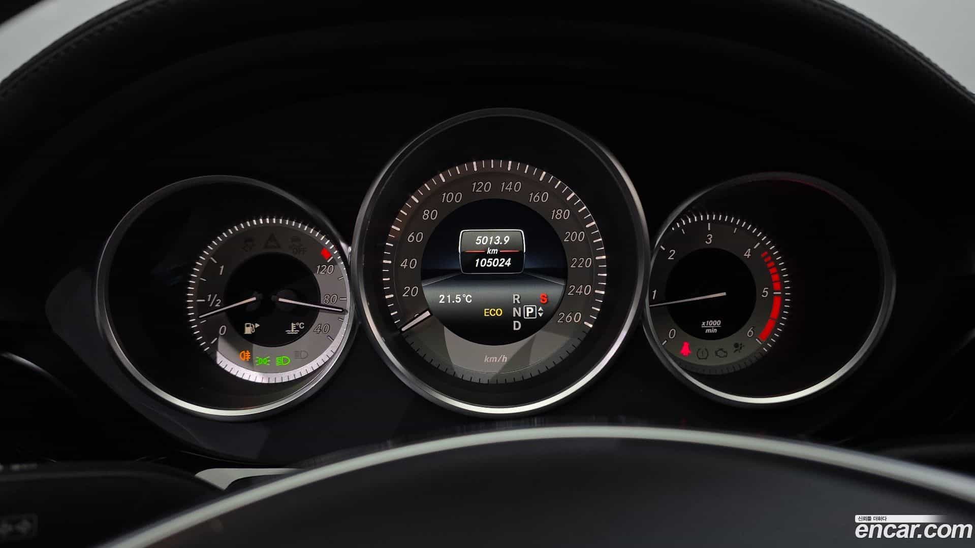 CLS-Class Mercedes-Benz 2017.5-INNER-008