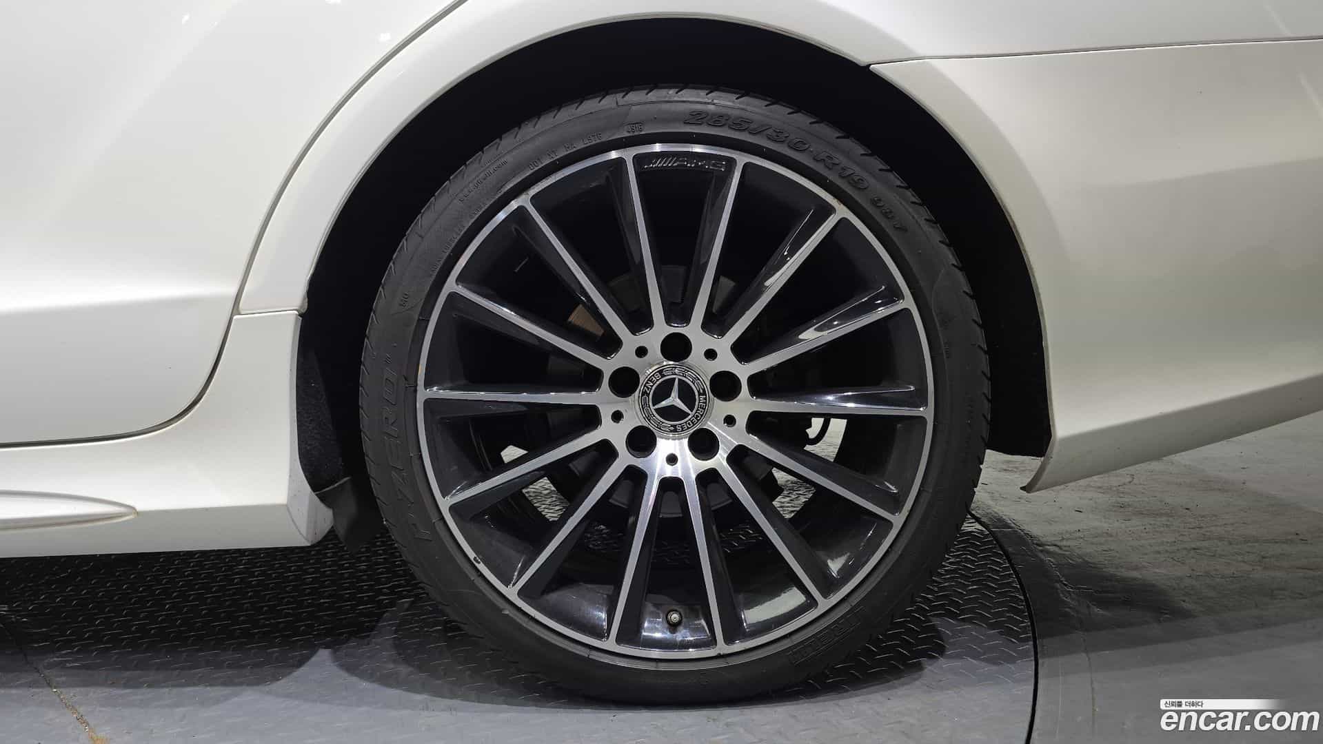 CLS-Class Mercedes-Benz 2017.5-OUTER-031
