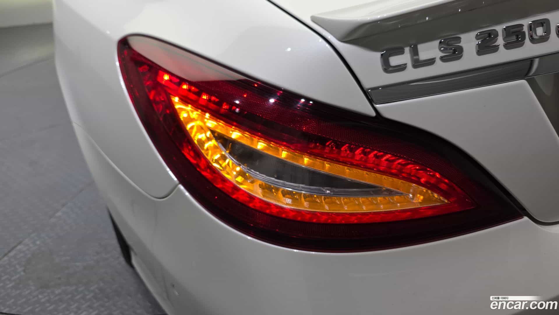 CLS-Class Mercedes-Benz 2017.5-OUTER-033