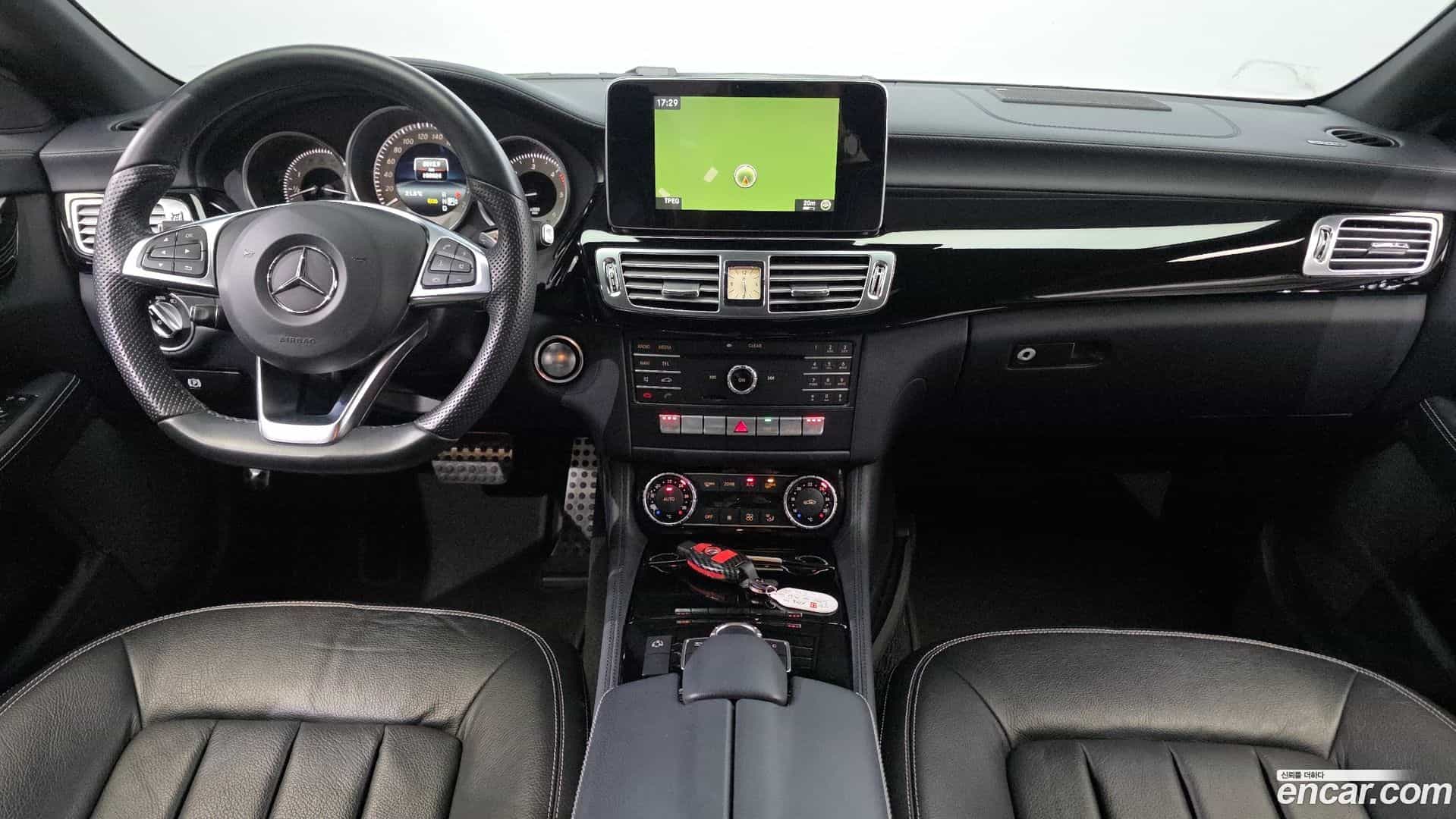 CLS-Class Mercedes-Benz 2017.5-OPTION-040