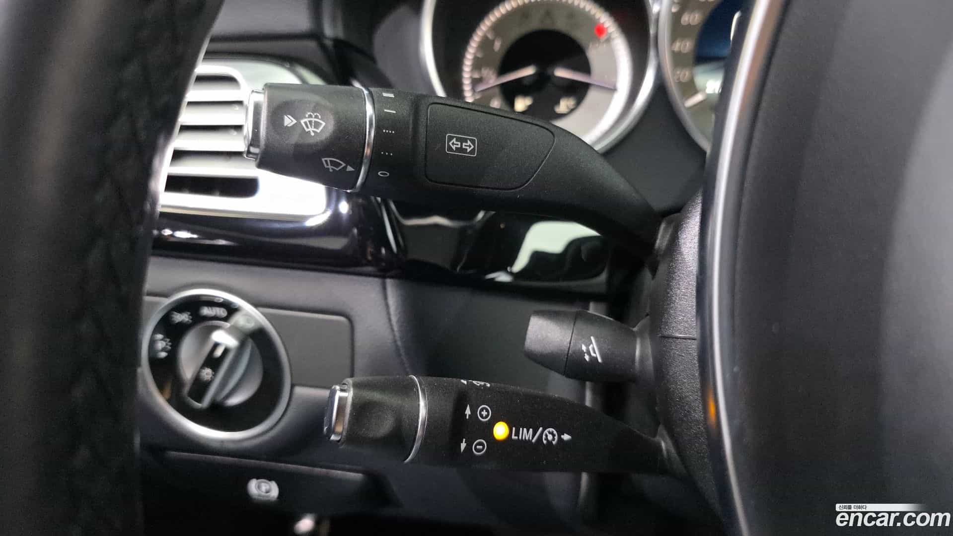 CLS-Class Mercedes-Benz 2017.5-OPTION-042