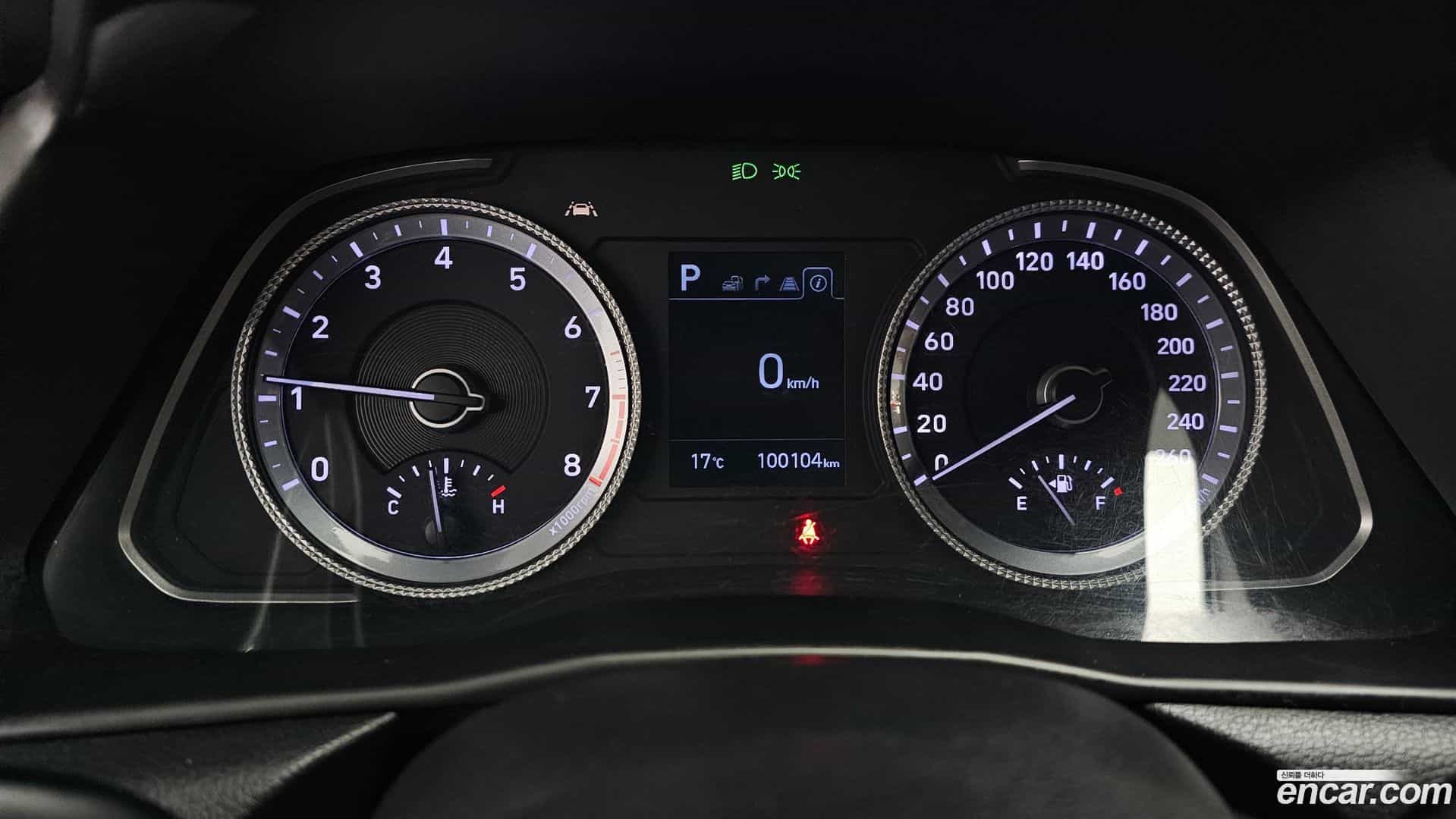 Sonata Hyundai 2019.3-INNER-008