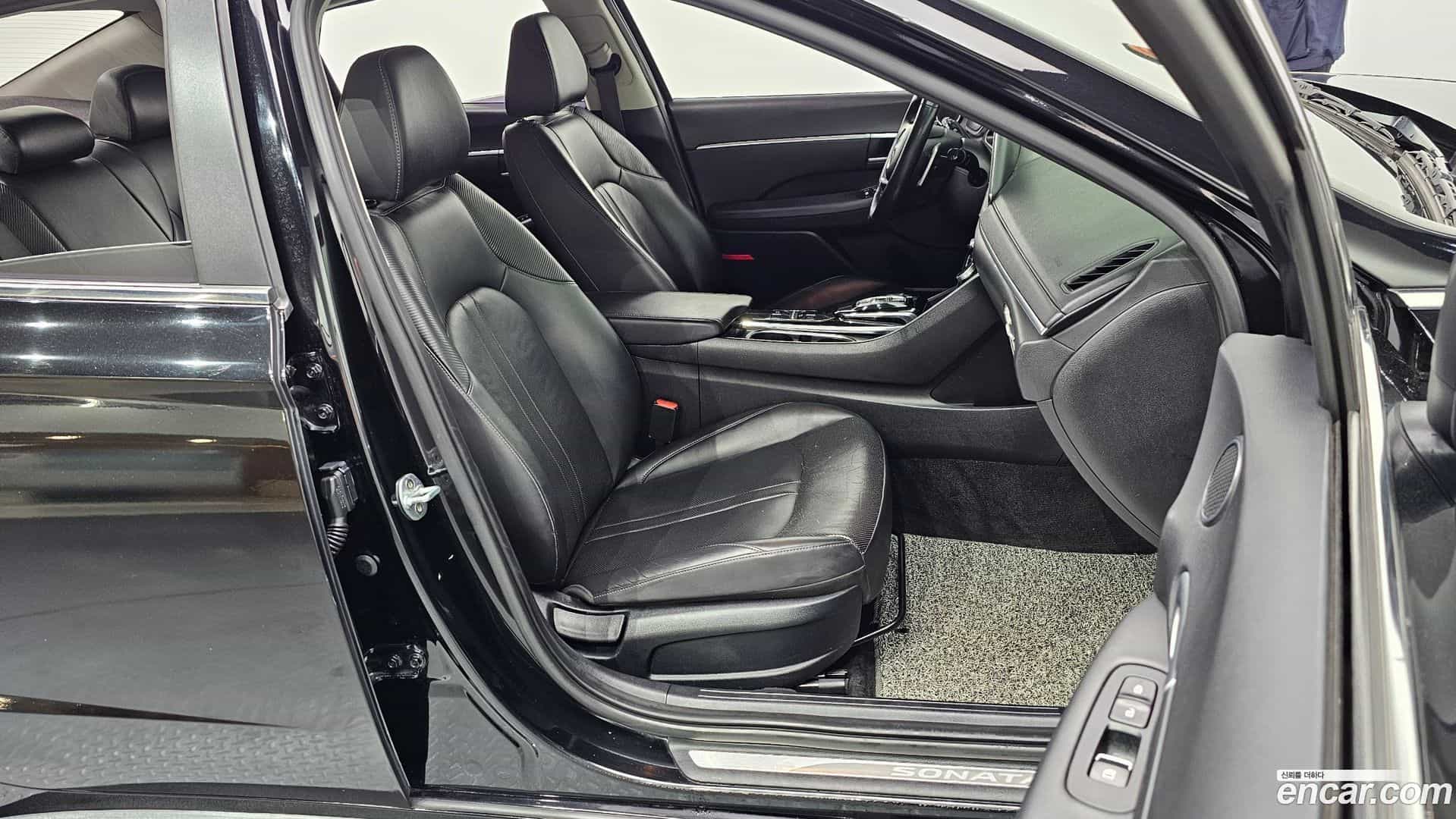 Sonata Hyundai 2019.3-INNER-010
