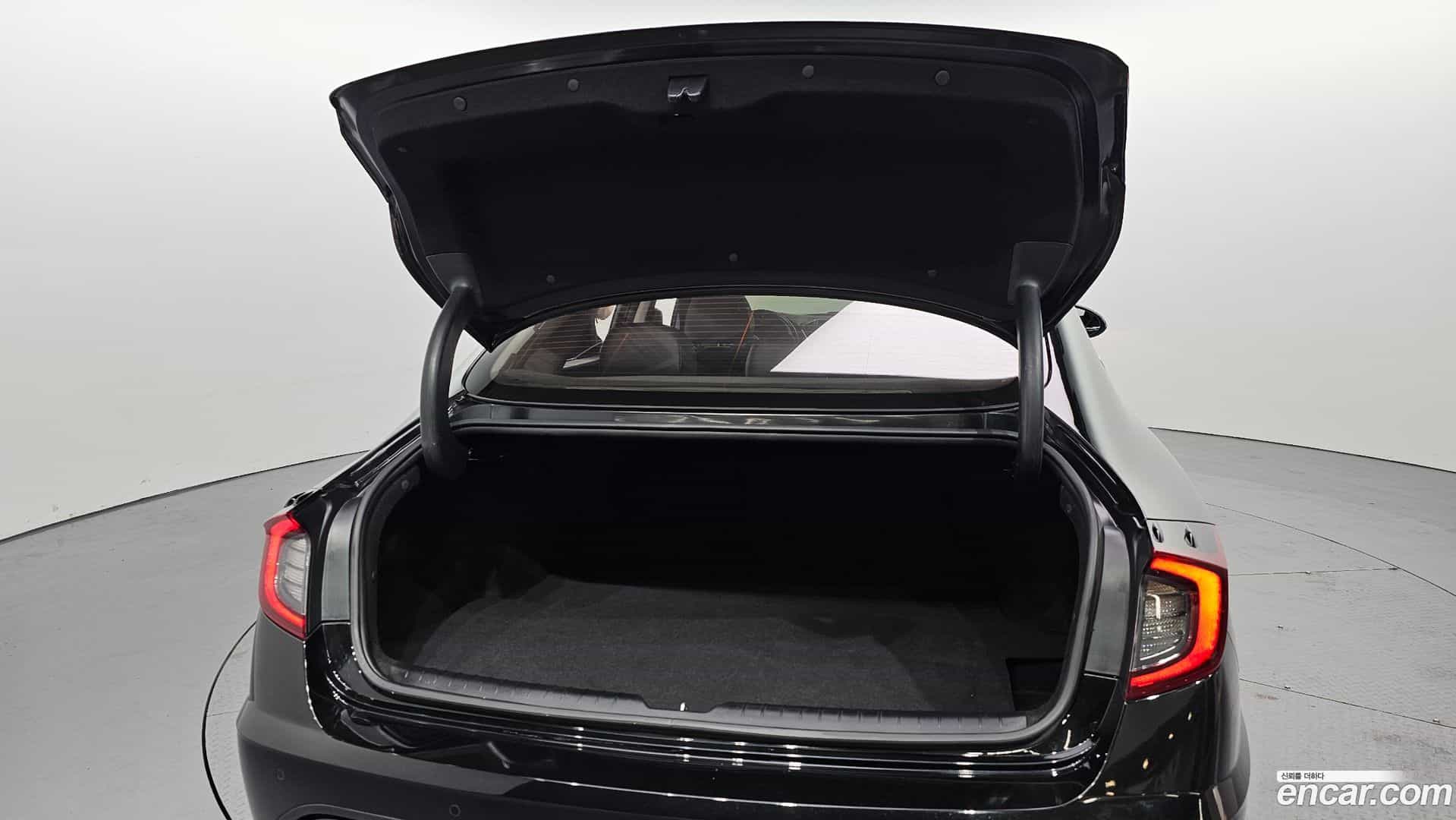 Sonata Hyundai 2019.3-OPTION-024