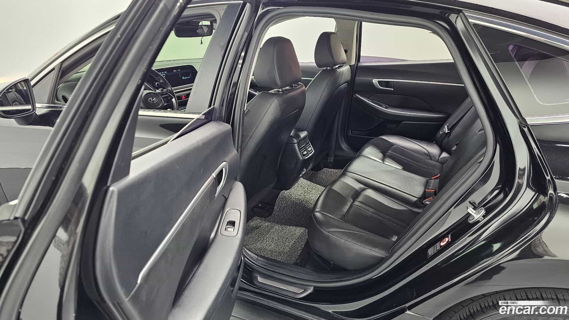 Sonata Hyundai 2019.3-INNER-036