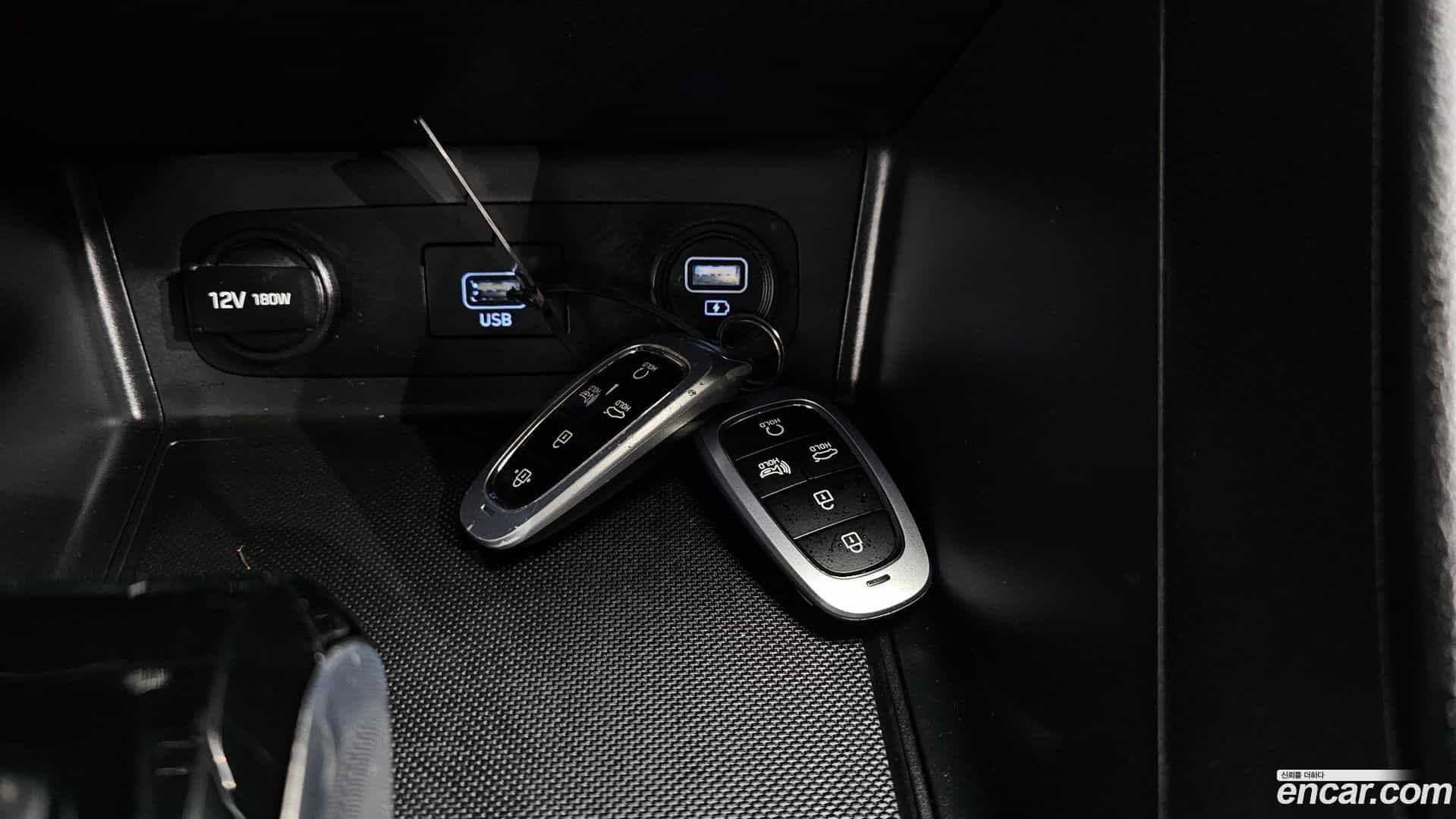 Sonata Hyundai 2019.3-OPTION-041