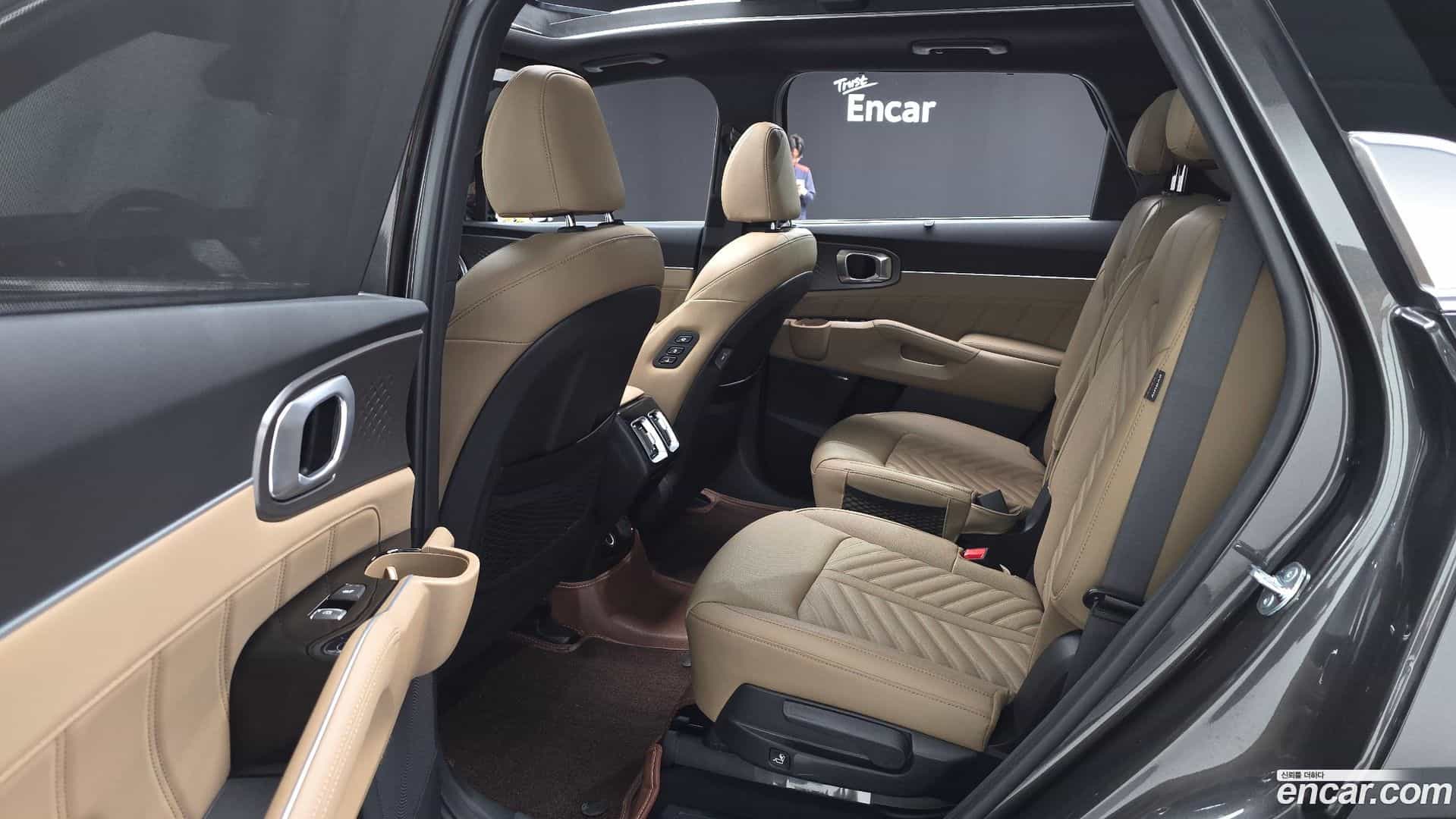 Sorento Kia 2024.4-OPTION-016