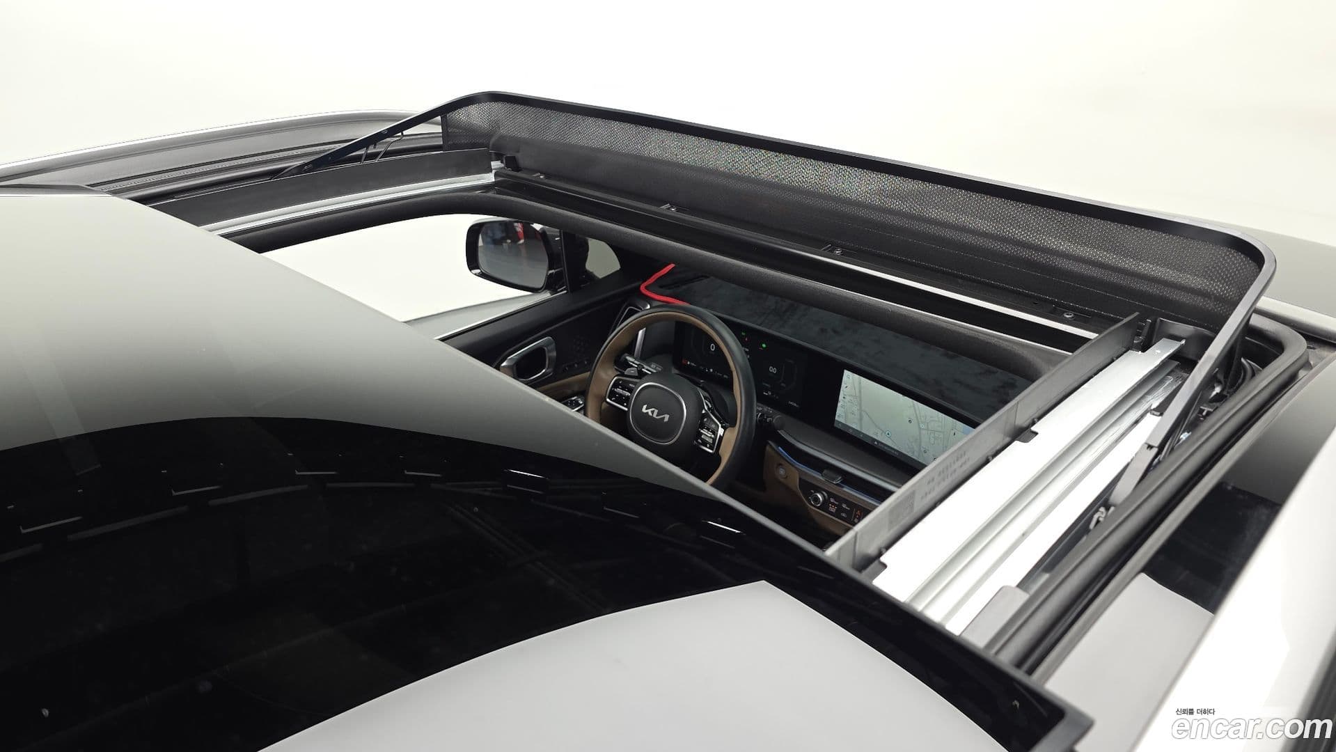 Main__Slider__Photo:Sorento Kia 2024.4-15