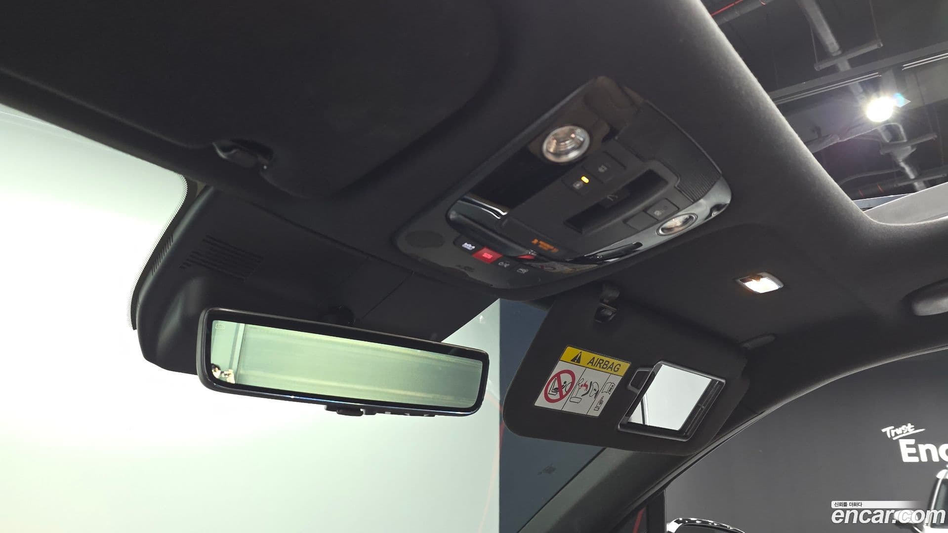 Main__Slider__Photo:Sorento Kia 2024.4-32