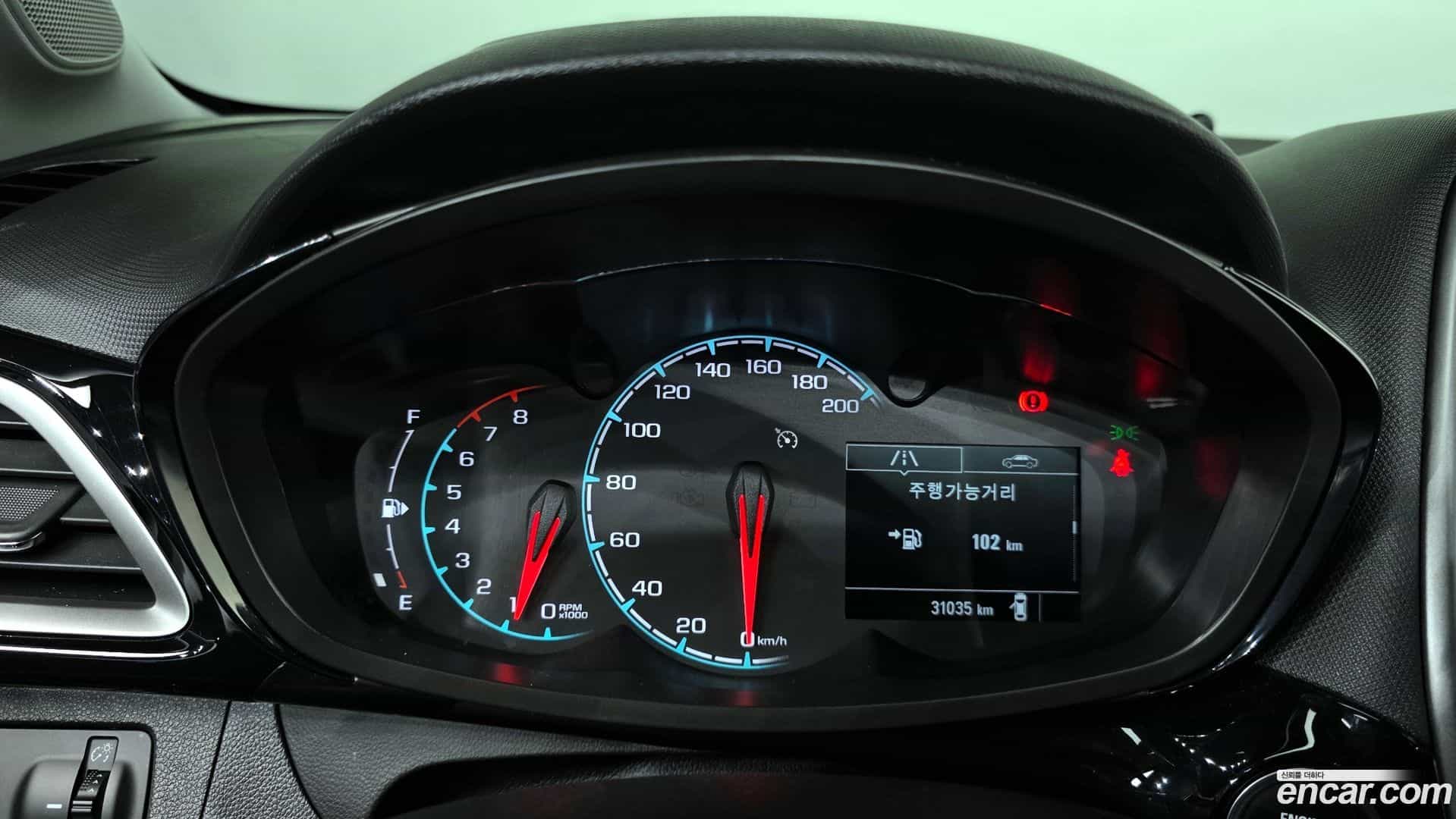 Spark Chevrolet 2021.2-INNER-008