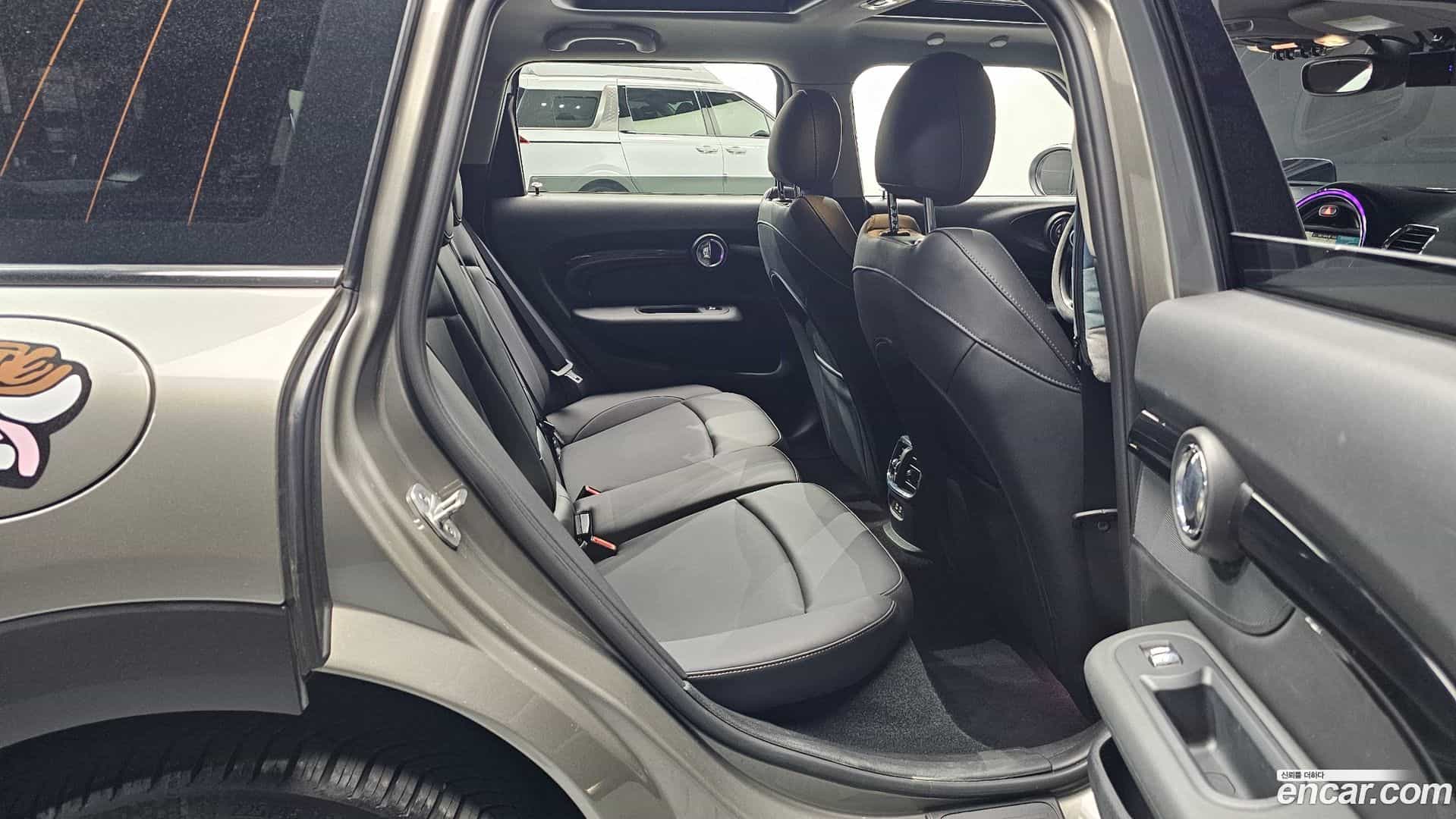 Clubman Mini 2020.11-OPTION-015