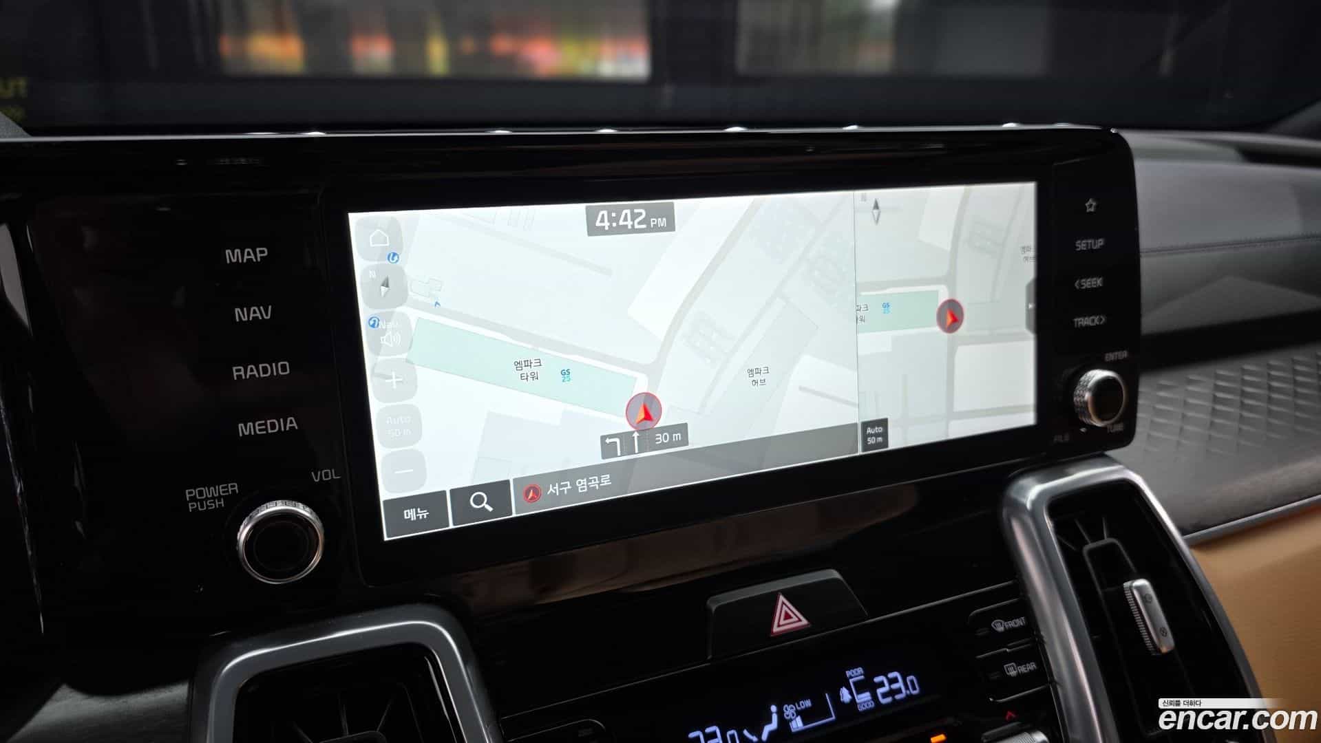 Sorento Kia 2023.4-OPTION-019