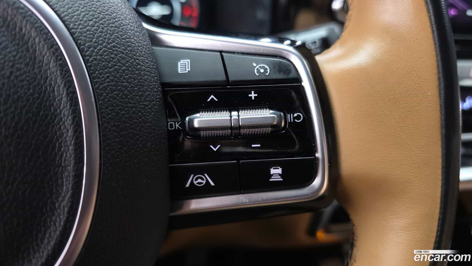 Sorento Kia 2023.4-OPTION-043