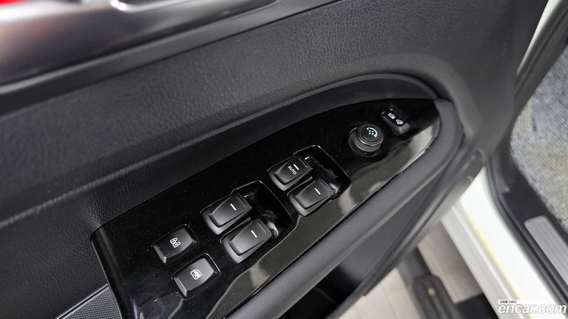 Rexton KG Mobility 2023.11-OPTION-043