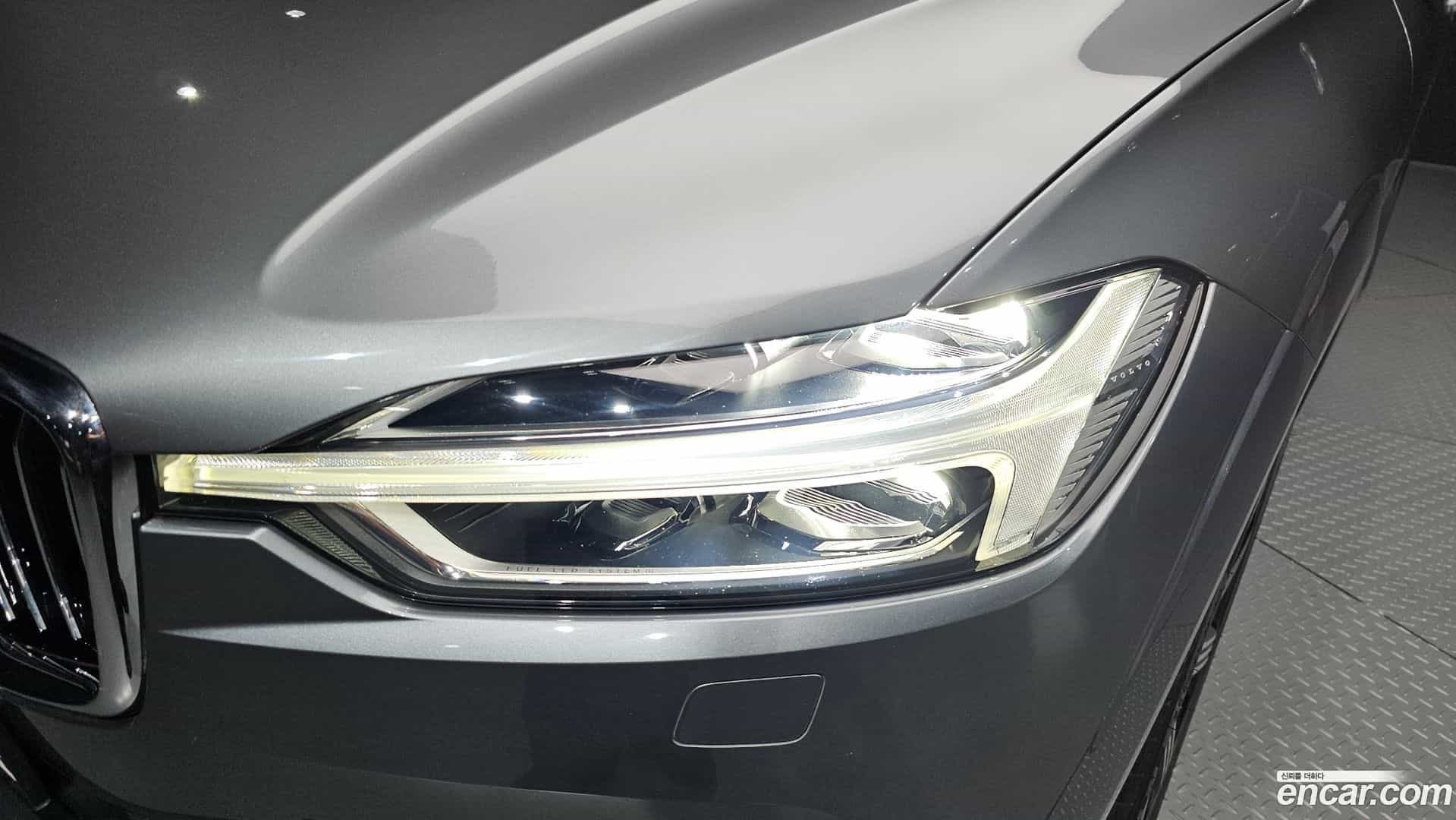 XC60 Volvo 2019.2-OUTER-032