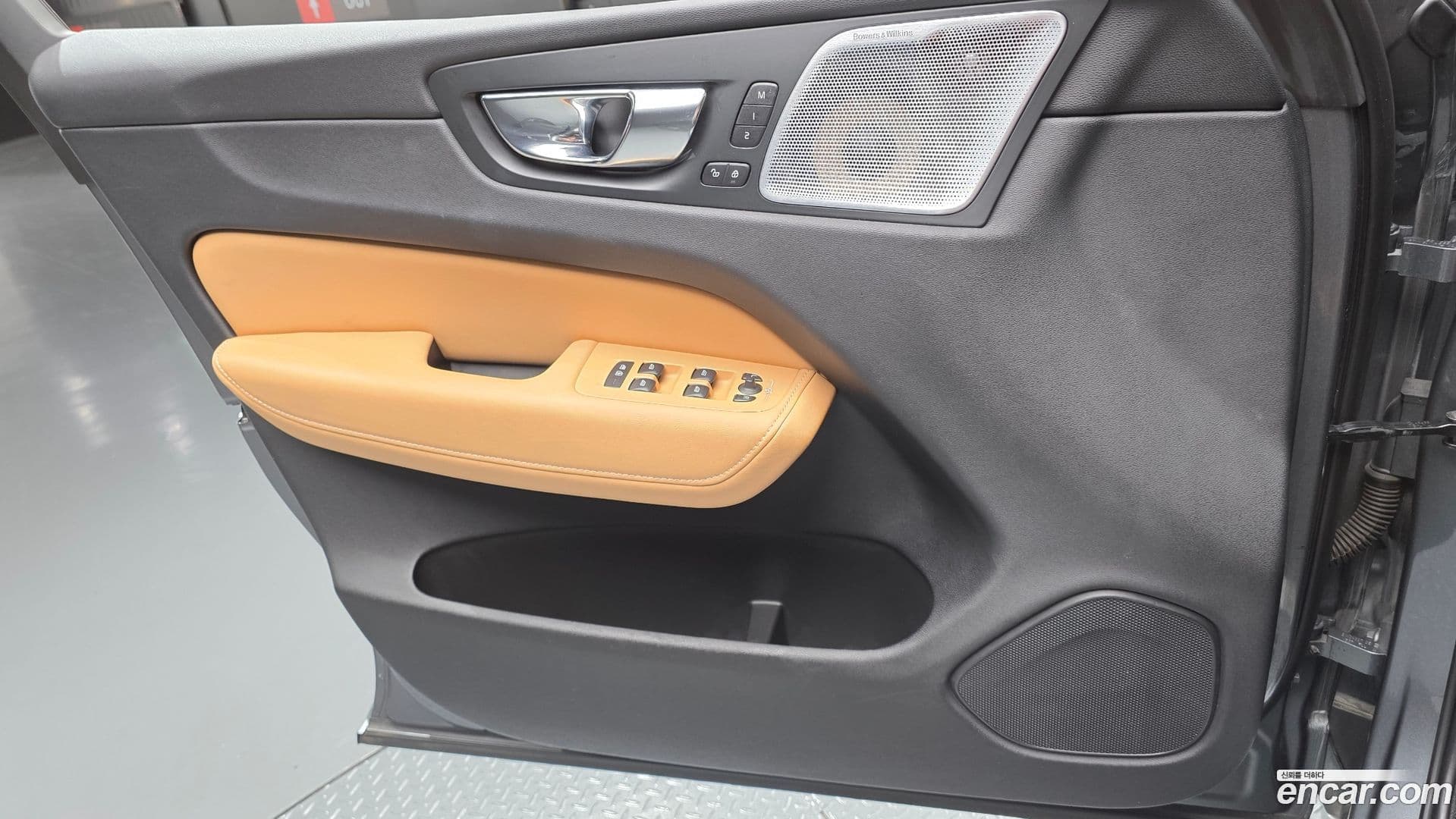 Main__Slider__Photo:XC60 Volvo 2019.2-23