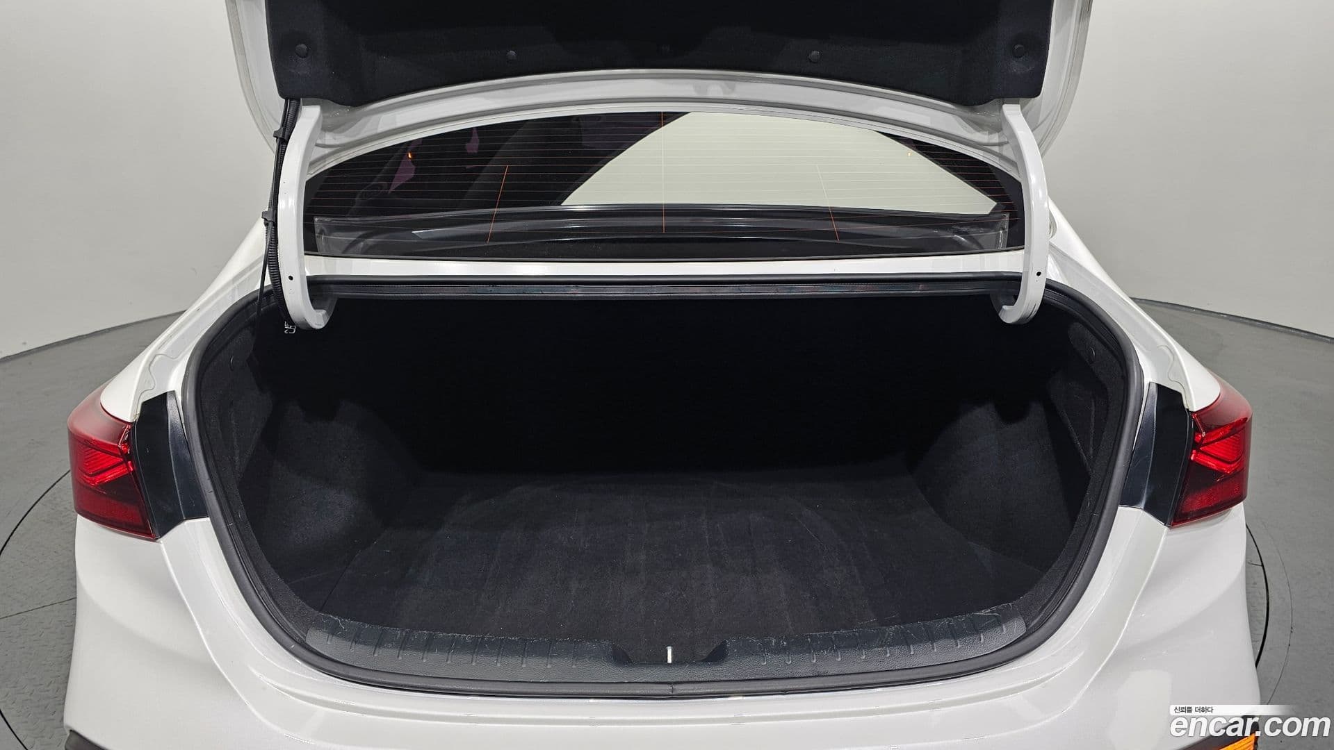 Main__Slider__Photo:K3 Kia 2021.3-27