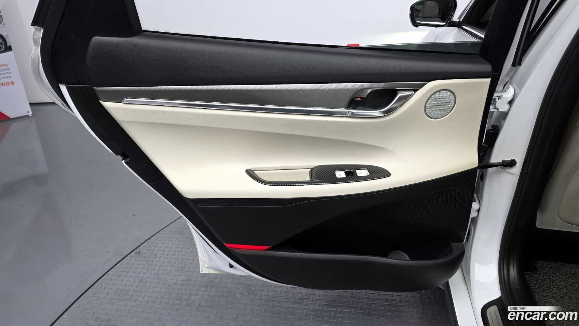 Grandeur Hyundai 2022.4-INNER-034