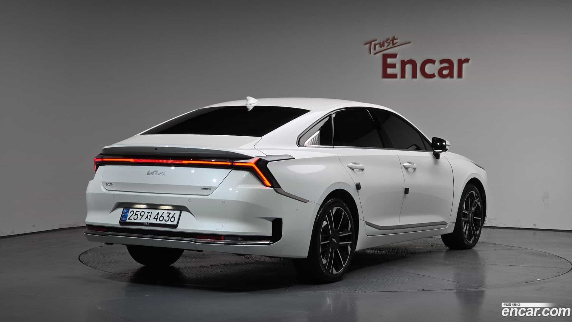 K8 Kia 2025.2-OUTER-002
