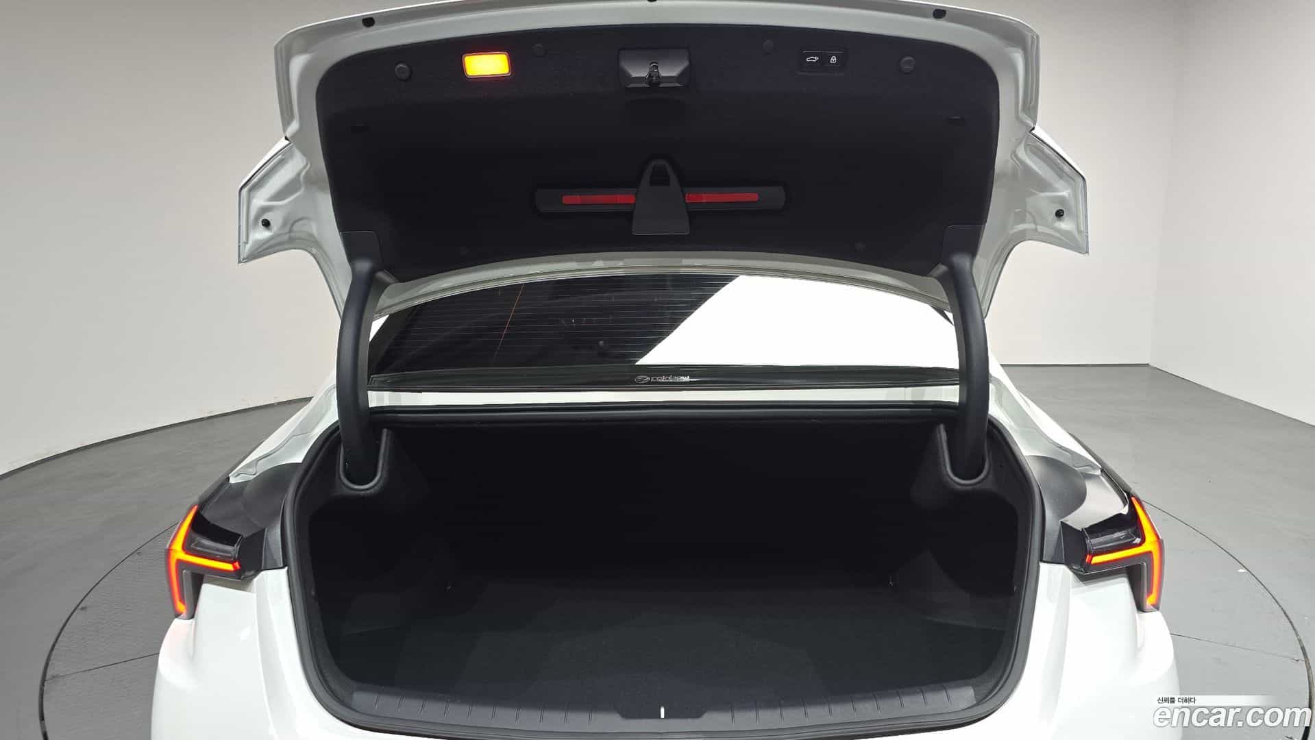 K8 Kia 2025.2-OPTION-048