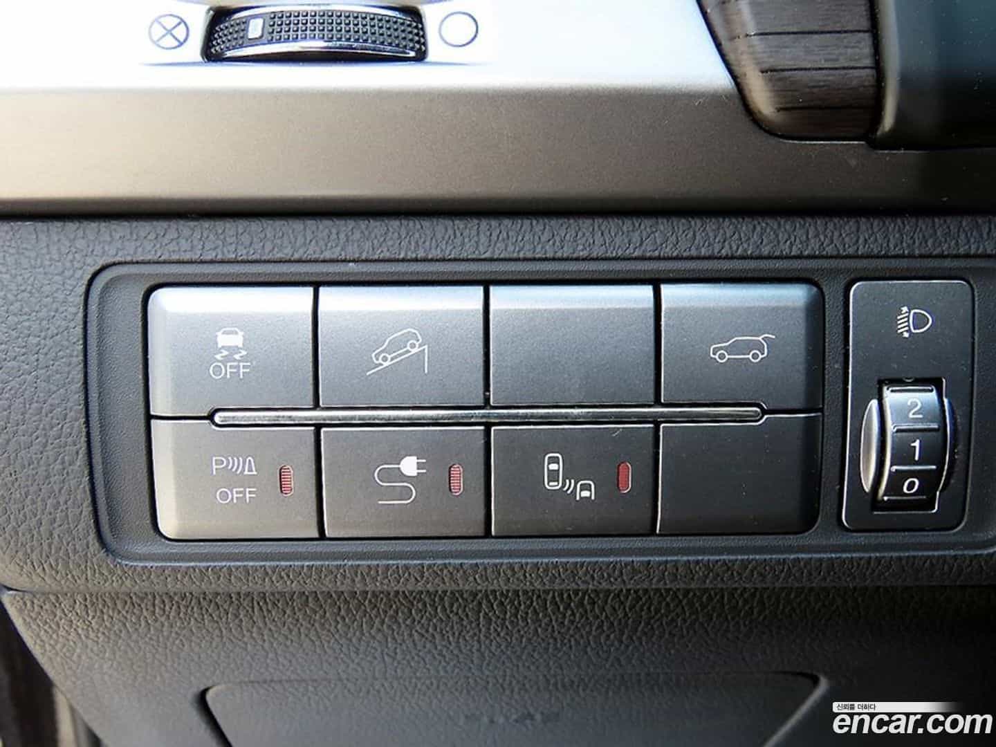 Rexton KG Mobility 2019.0-OPTION-016