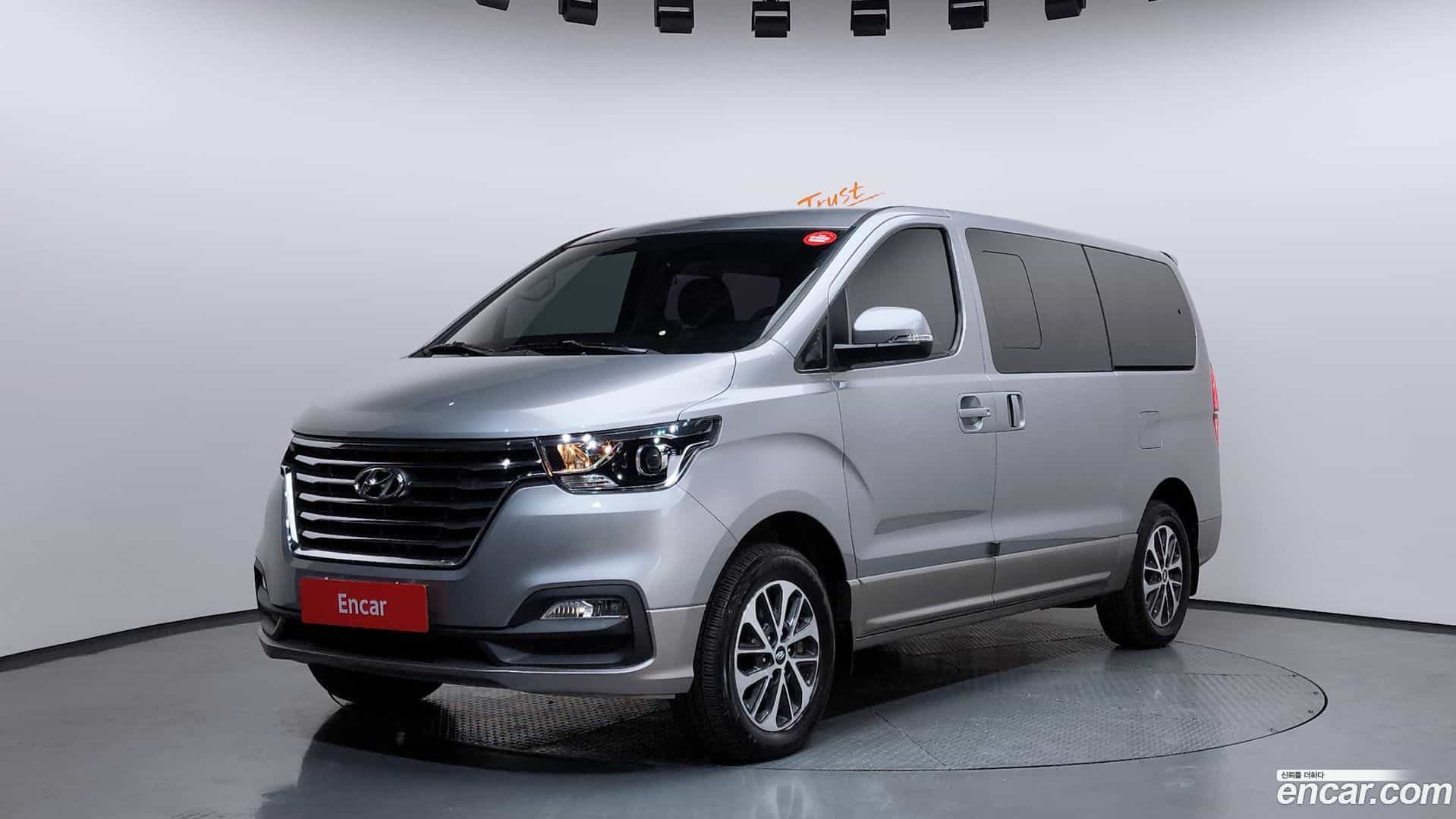 Starex Hyundai 2020.0-OUTER-001