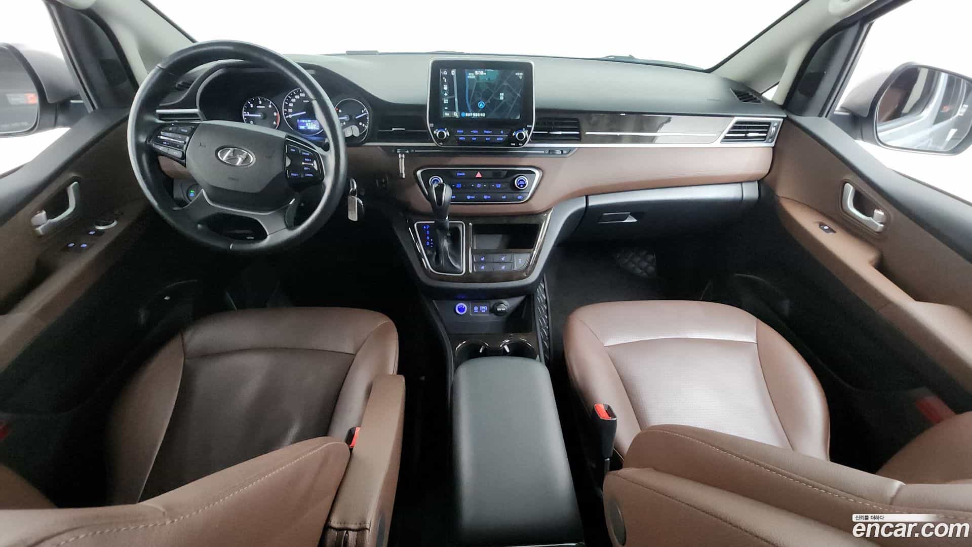 Starex Hyundai 2020.0-INNER-007