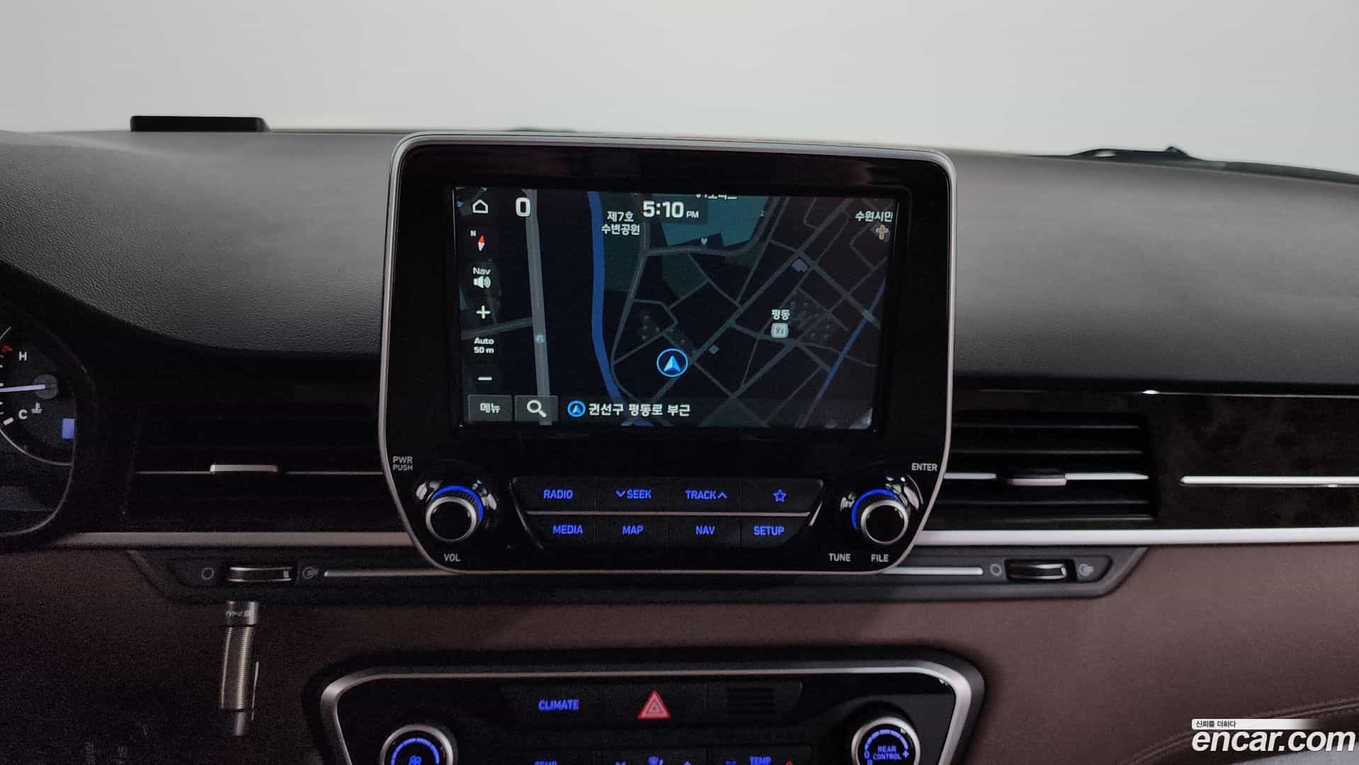 Starex Hyundai 2020.0-OPTION-018