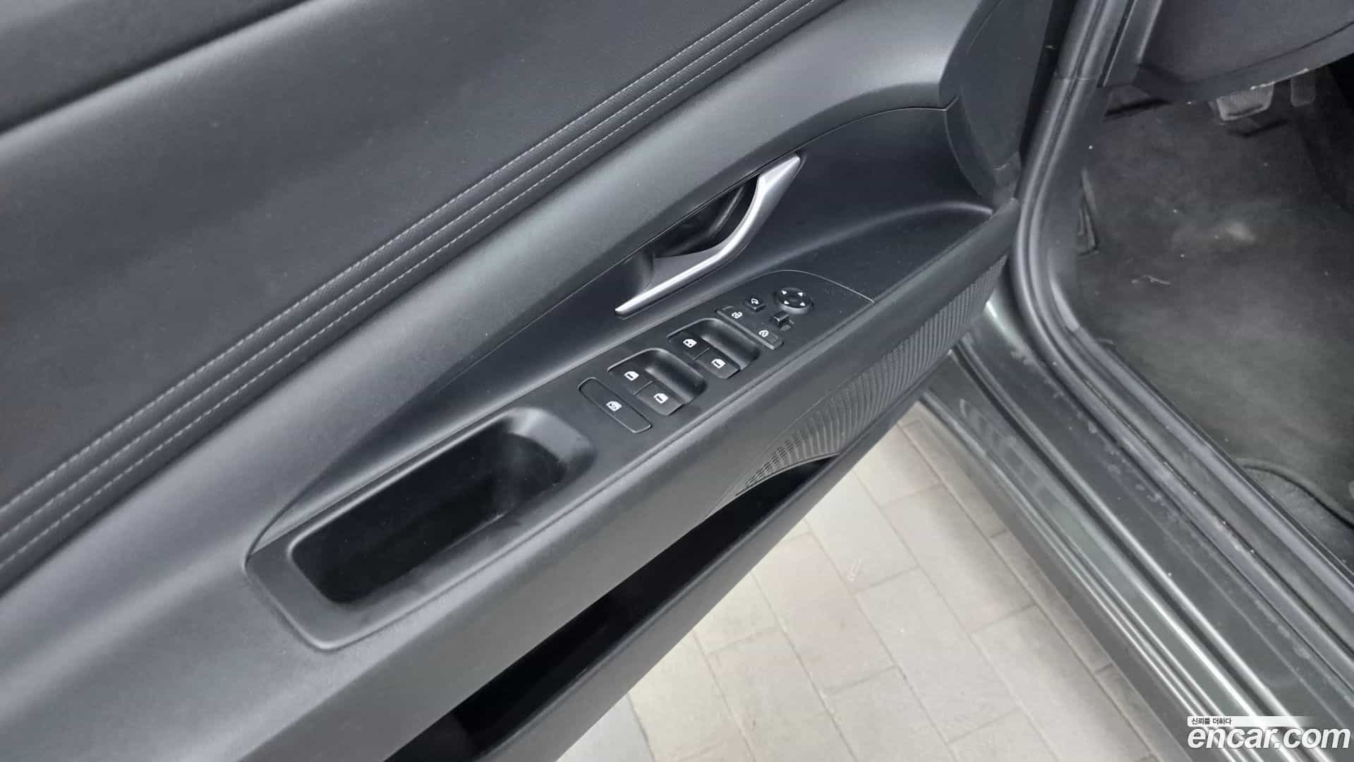 AVANTE Hyundai 2021.4-OPTION-041