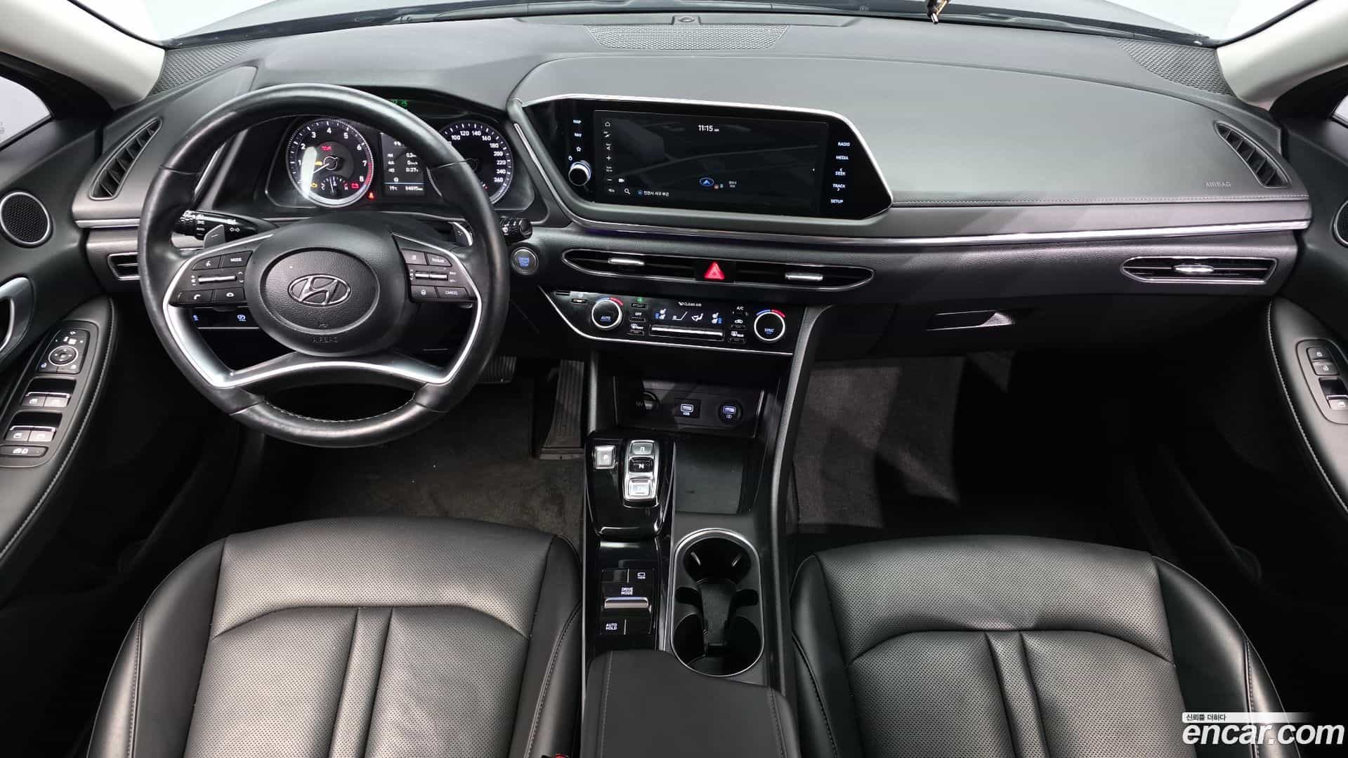 Sonata Hyundai 2022.1-INNER-007