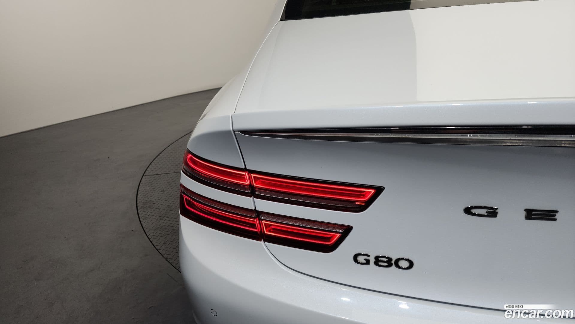 Main__Slider__Photo:G80 Genesis 2022.2-22