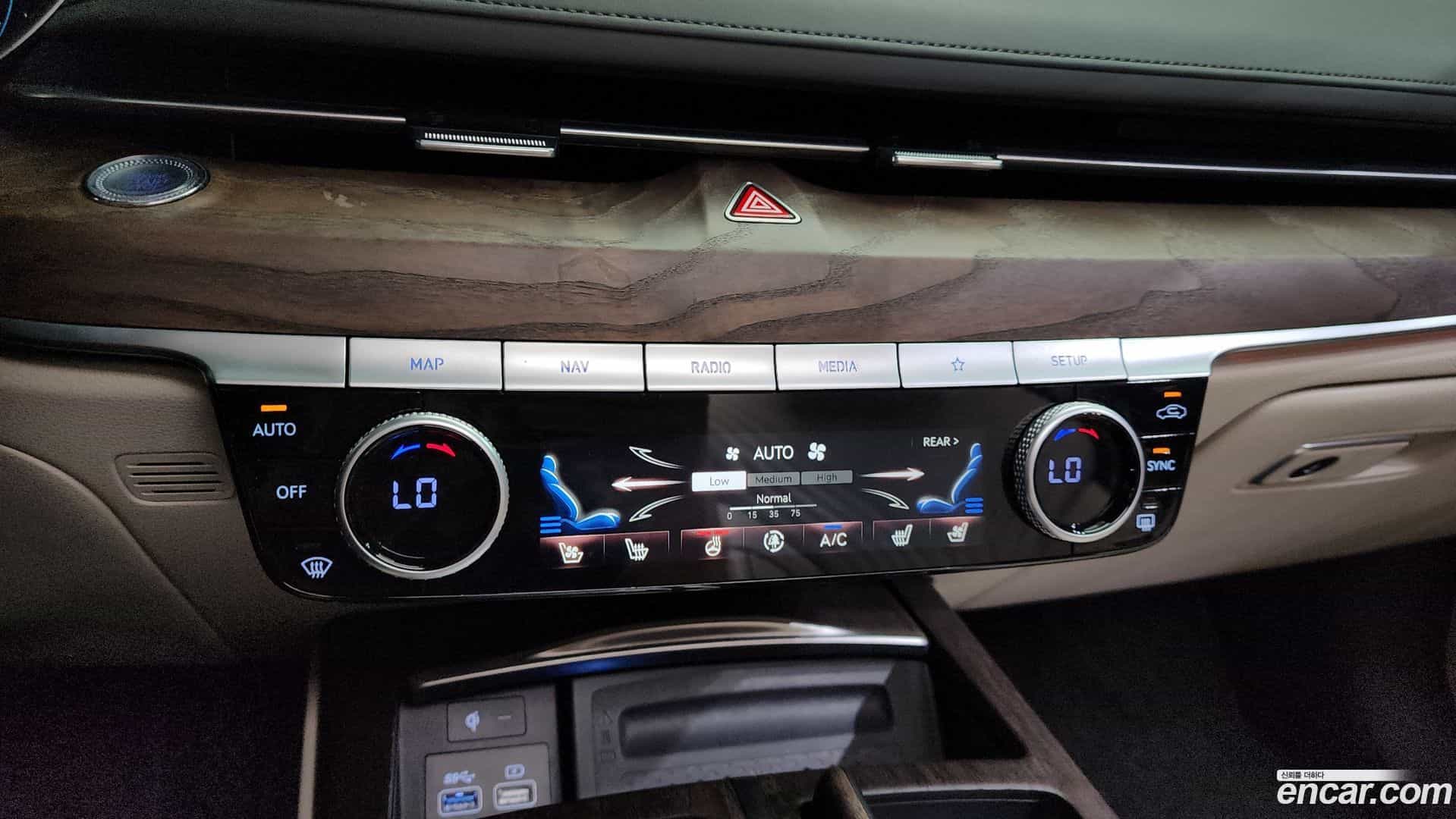 G80 Genesis 2022.2-OPTION-049