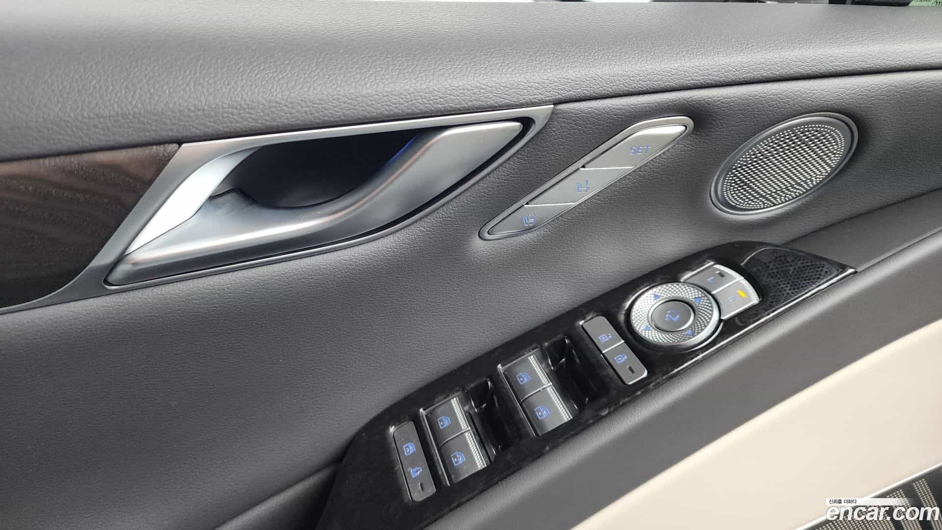 G80 Genesis 2022.2-OPTION-050