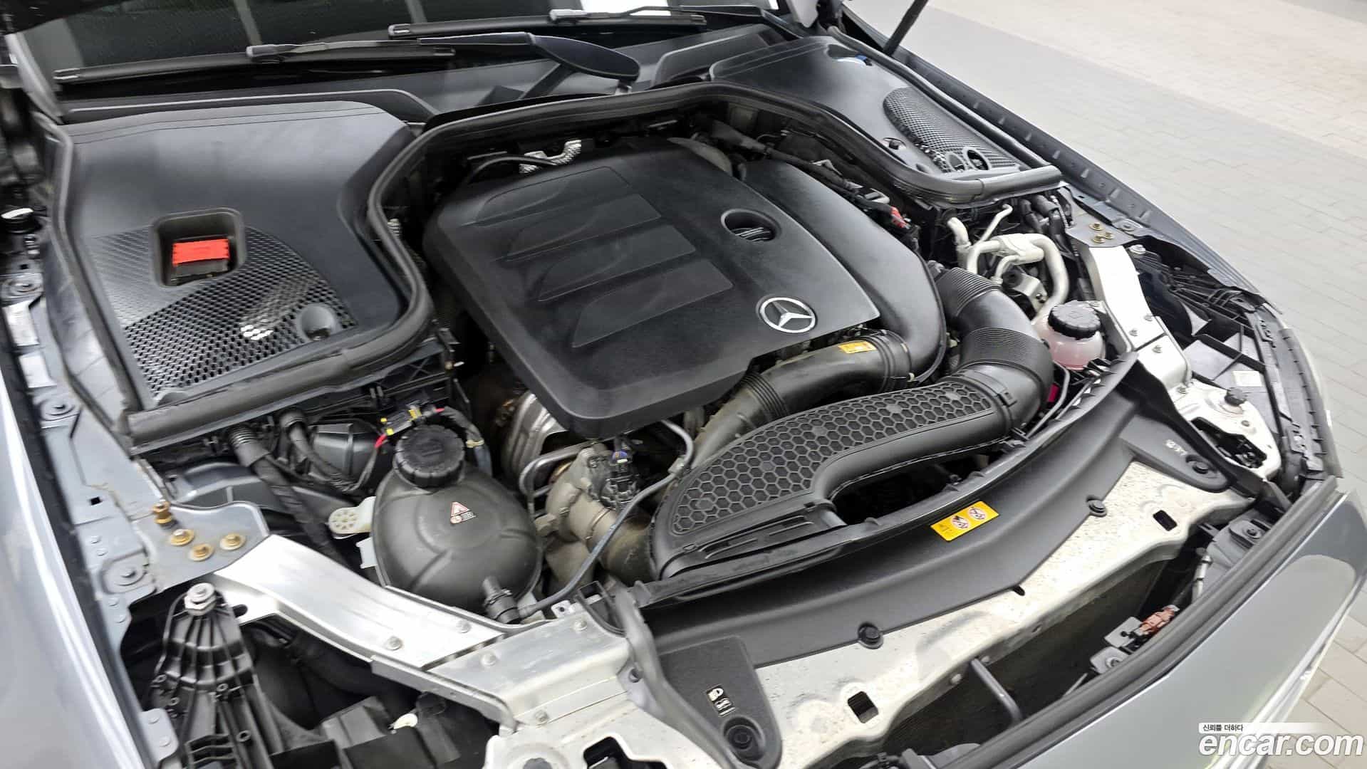 E-Class Mercedes-Benz 2019.10-OUTER-006