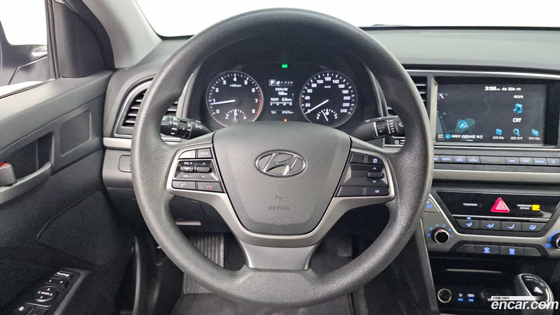 AVANTE Hyundai 2018.7-OPTION-019