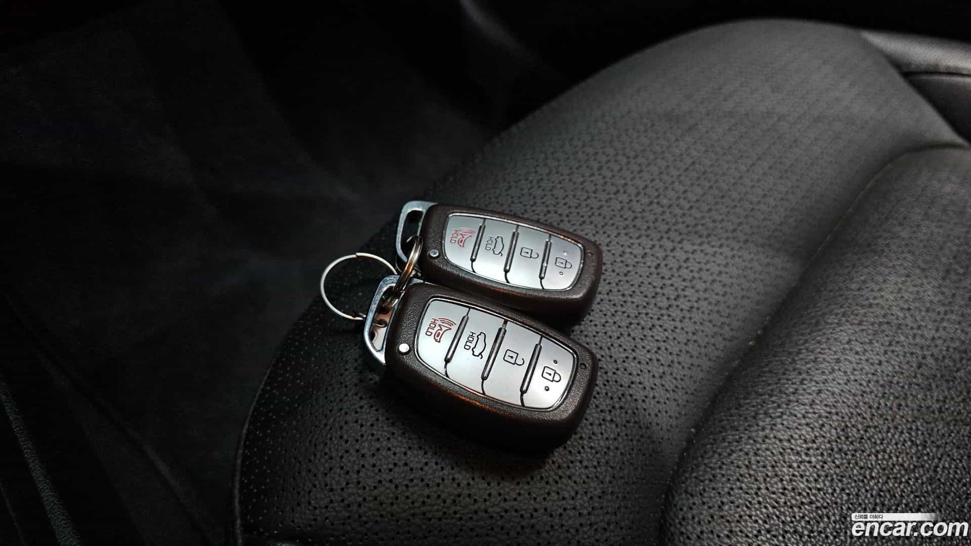 AVANTE Hyundai 2018.7-OPTION-040