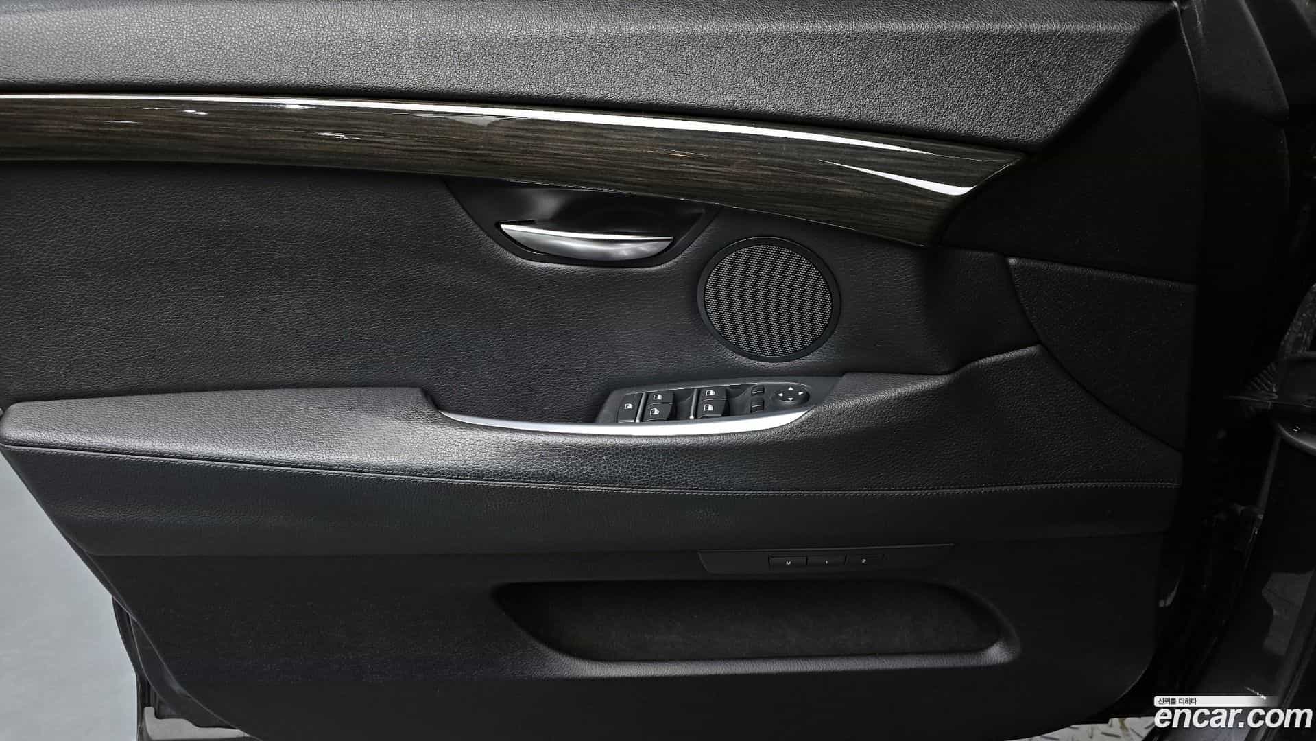 Gran Turismo BMW 2013.9-INNER-034